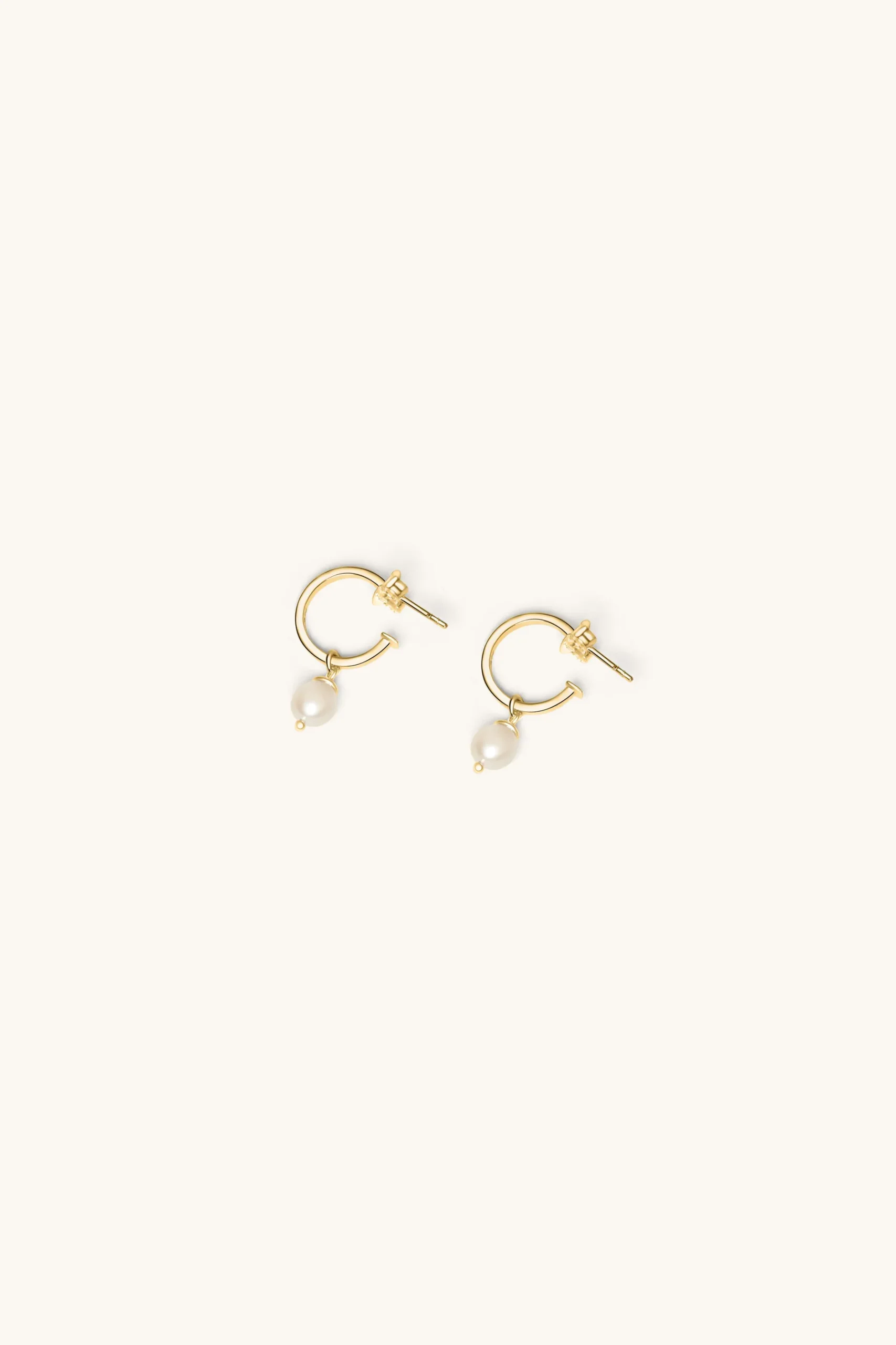 baby_pearl_hoop_earrings__1.webp Freshwater Pearls | 18Kt Gold Plated-BLANK SPACE. BABY PEARL HOOP EARRINGS 18KT GOLD