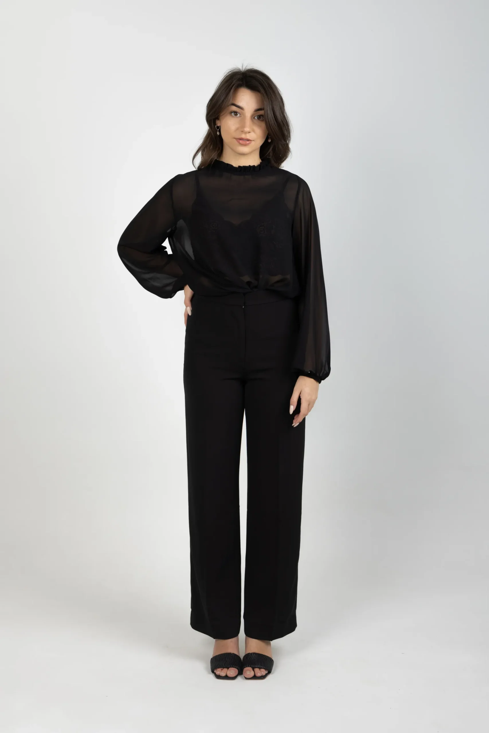 blank_space_label_julia_t_3-3.webp Shirts & Tops-BLANK SPACE LABEL JULIA TOP BLACK