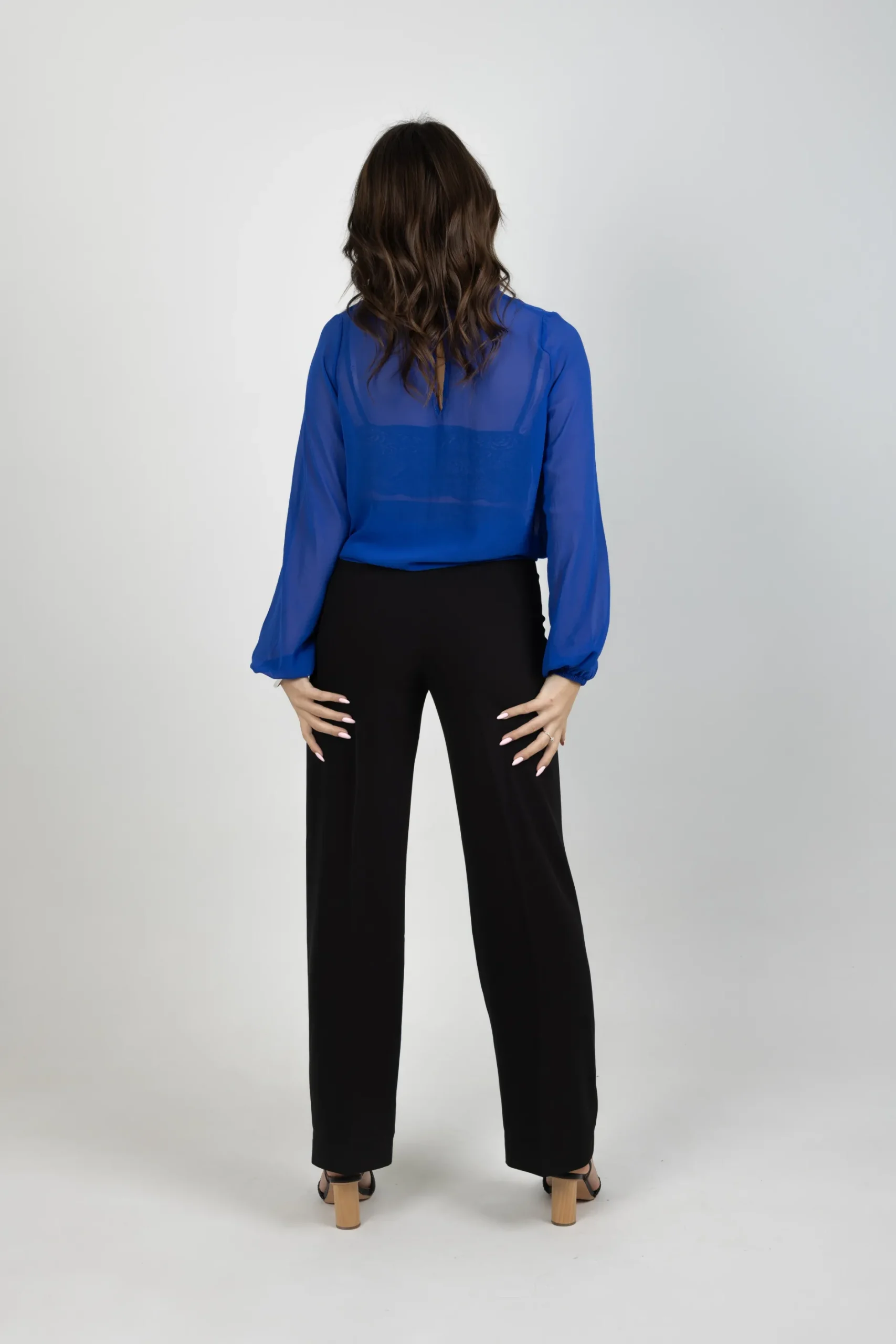 blank_space_label_julia_t_6-4.webp Shirts & Tops-BLANK SPACE LABEL JULIA TOP CAPRI