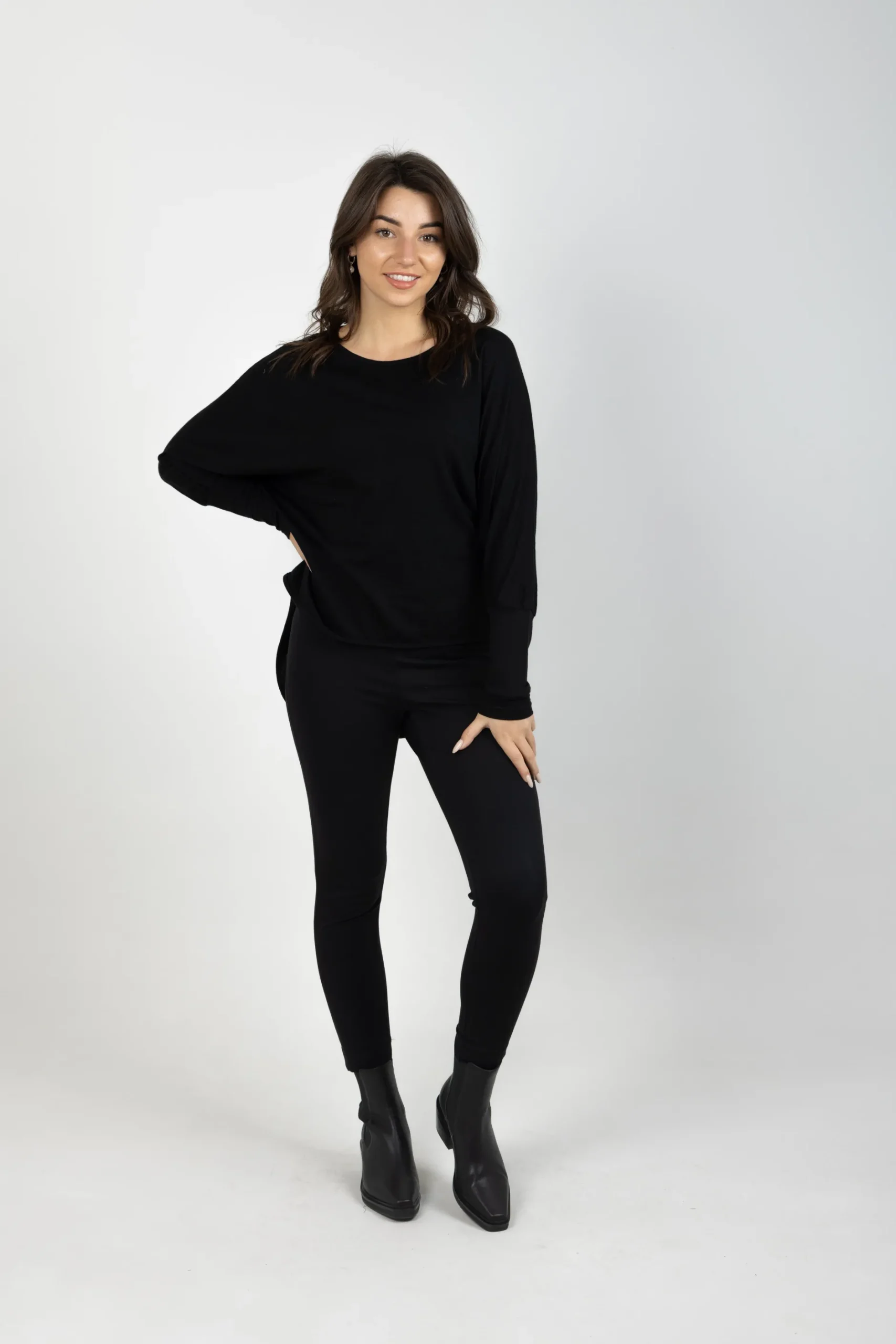 blank_space_label_lucy_me_0.webp Sweaters & Knitwear-BLANK SPACE LABEL LUCY MERINO BLACK
