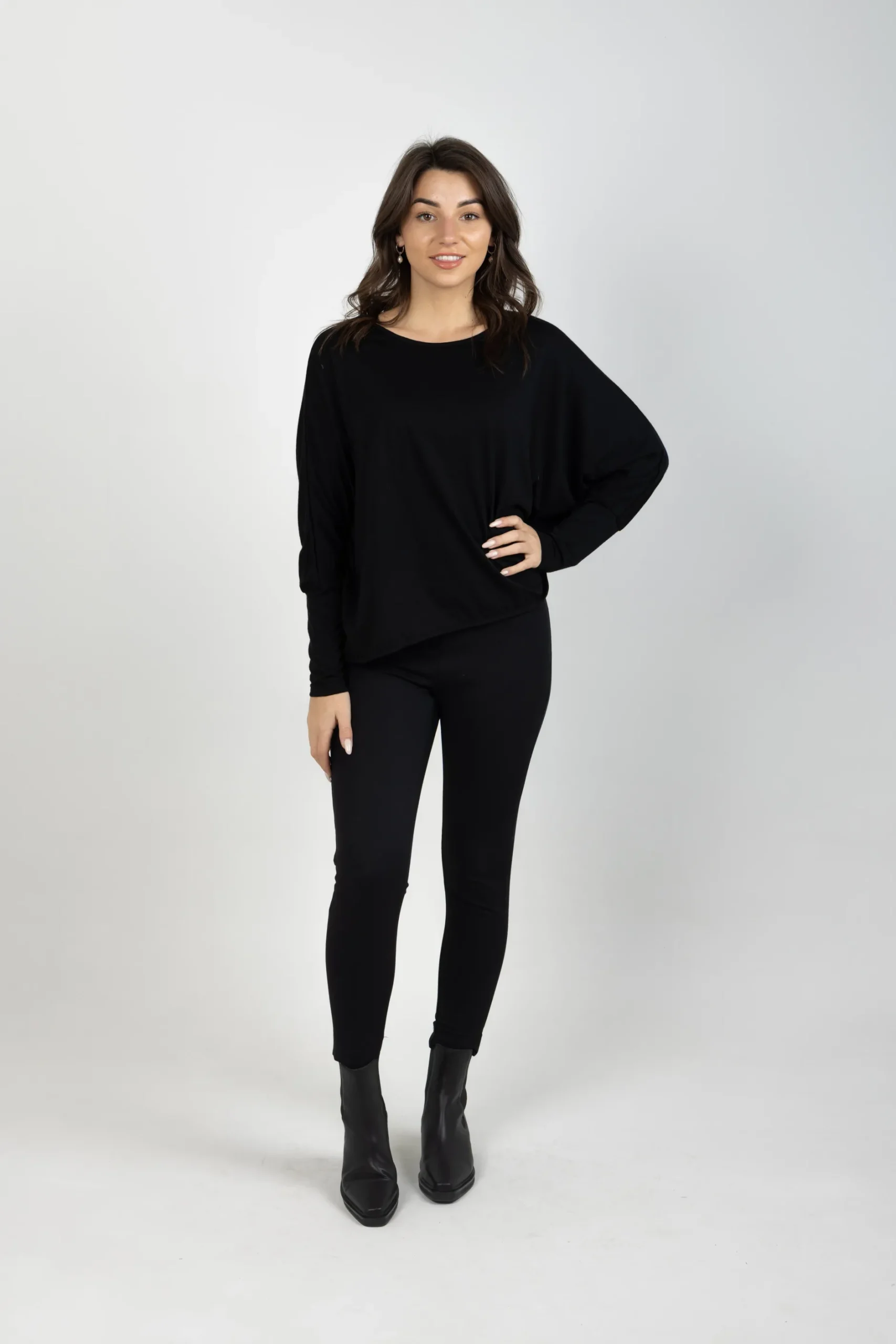 blank_space_label_lucy_me_5.webp Sweaters & Knitwear-BLANK SPACE LABEL LUCY MERINO BLACK