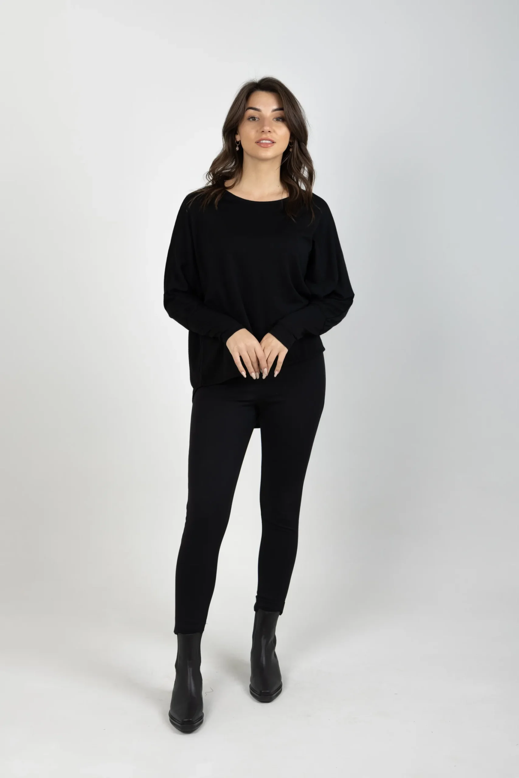 blank_space_label_lucy_me_6.webp Sweaters & Knitwear-BLANK SPACE LABEL LUCY MERINO BLACK