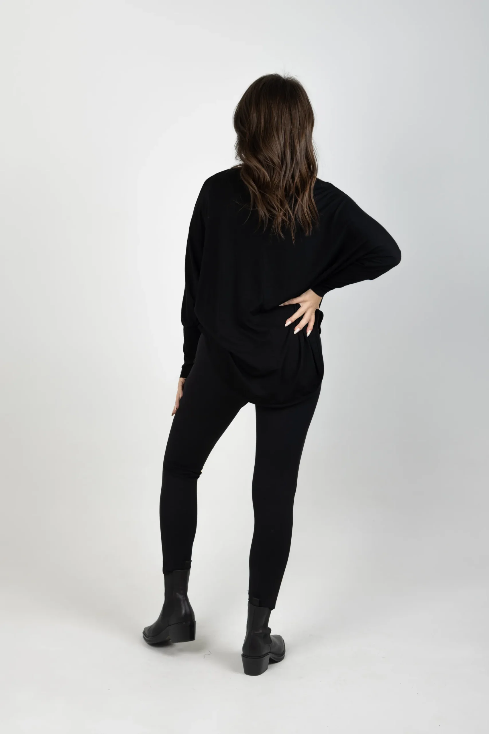 blank_space_label_lucy_me_9.webp Sweaters & Knitwear-BLANK SPACE LABEL LUCY MERINO BLACK