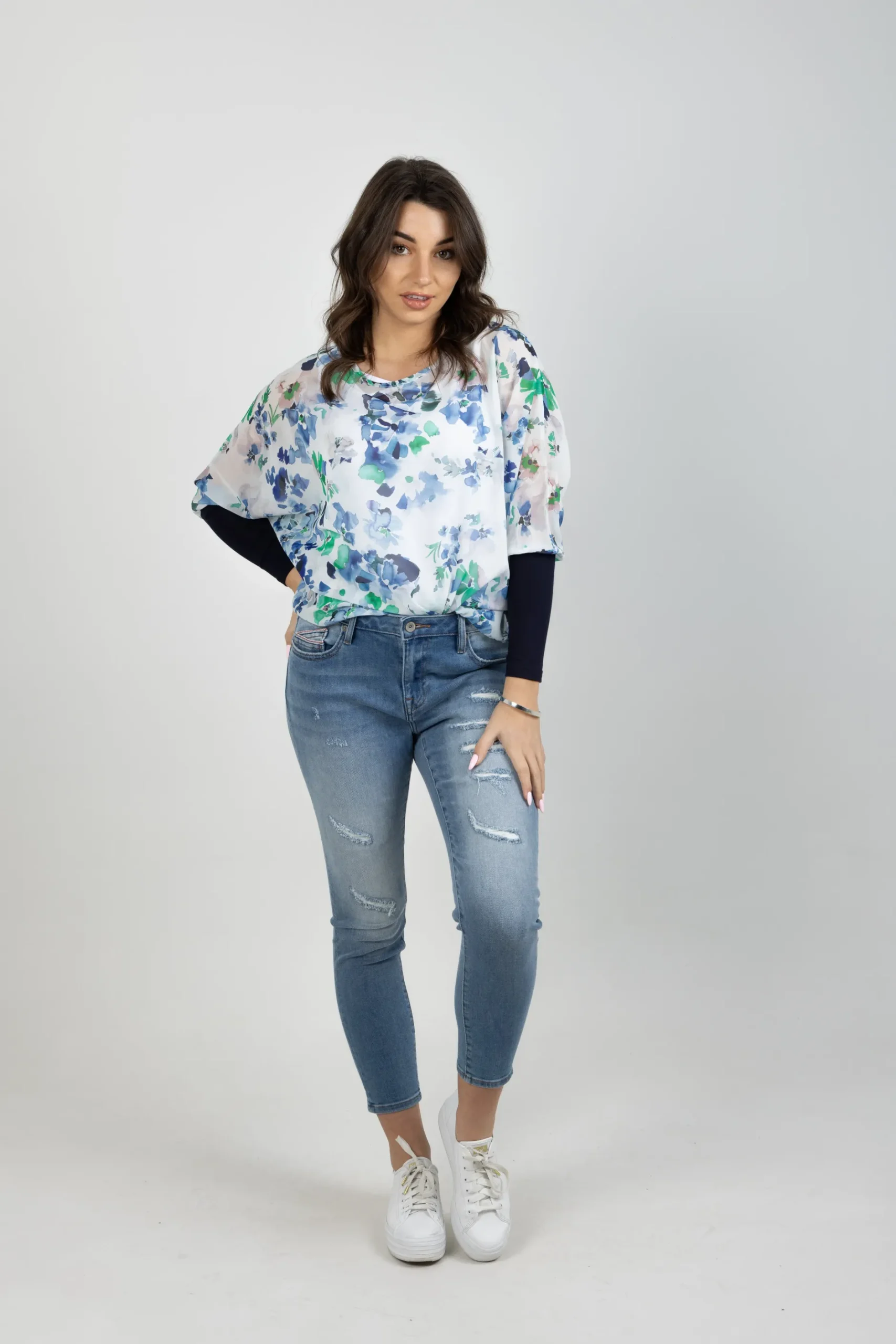 blank_space_label_lucy_to_1-10.webp Shirts & Tops-BLANK SPACE LABEL LUCY TOP ENCHANTED GARDEN