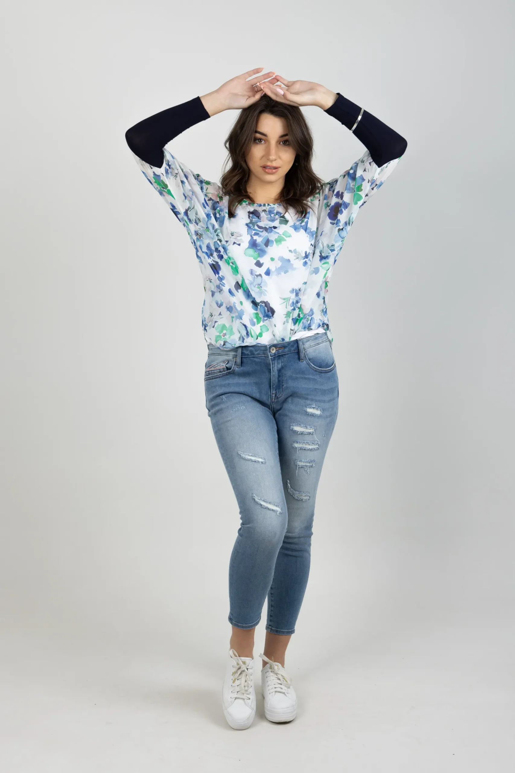 blank_space_label_lucy_to_3-10.webp Shirts & Tops-BLANK SPACE LABEL LUCY TOP ENCHANTED GARDEN