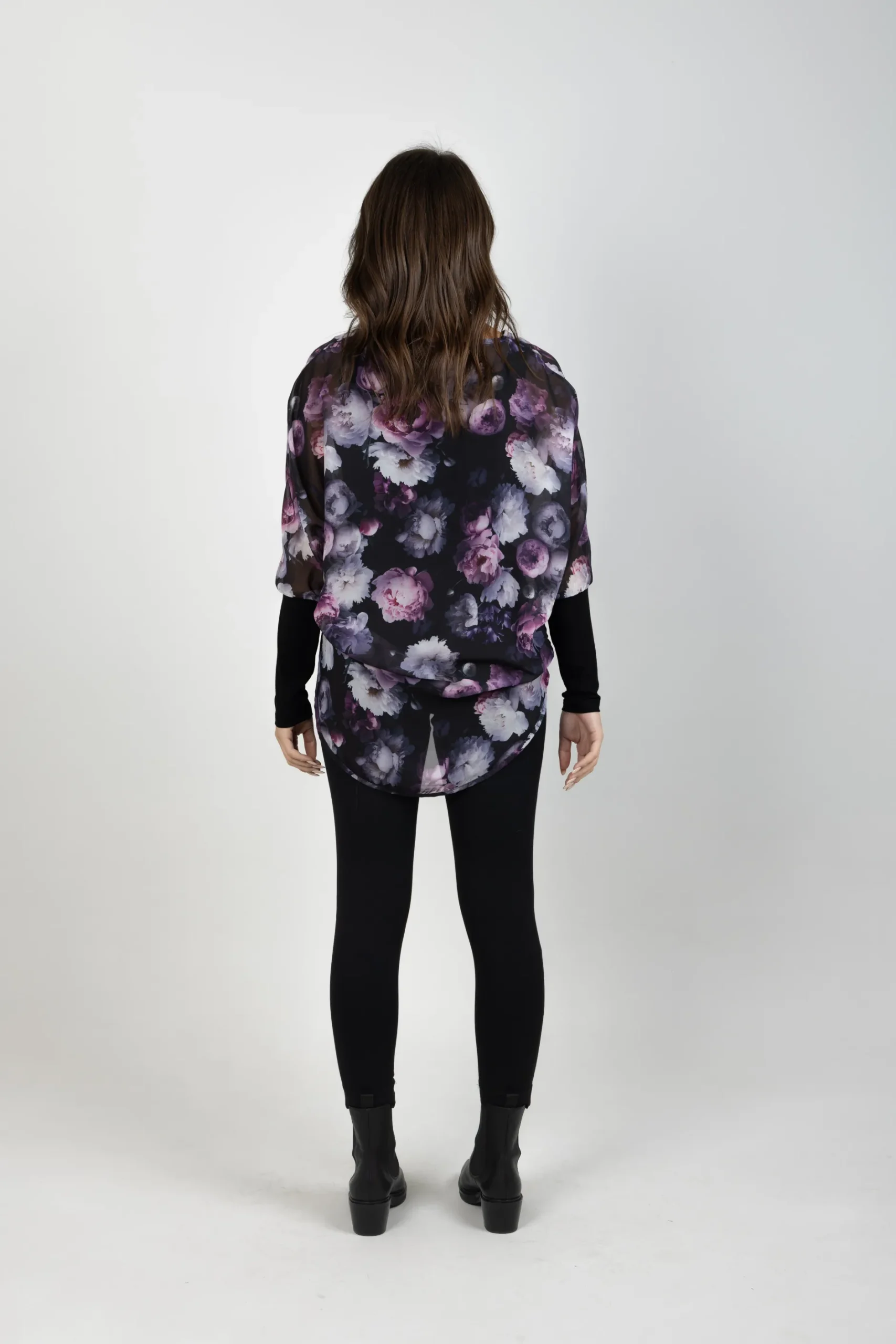 blank_space_label_lucy_to_4-7.webp Shirts & Tops-BLANK SPACE LABEL LUCY TOP MOONLIGHT GARDEN