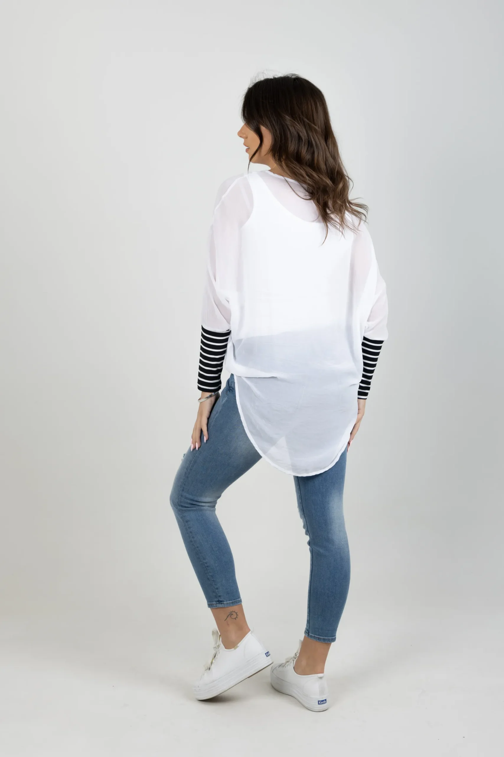 blank_space_label_lucy_to_6.webp Shirts & Tops-BLANK SPACE LABEL LUCY TOP WHITE