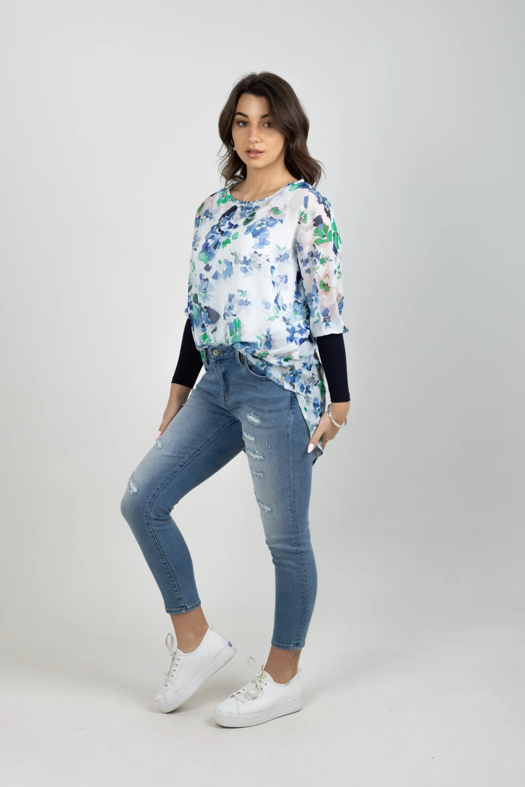 blank_space_label_lucy_to_7-6.webp Shirts & Tops-BLANK SPACE LABEL LUCY TOP ENCHANTED GARDEN