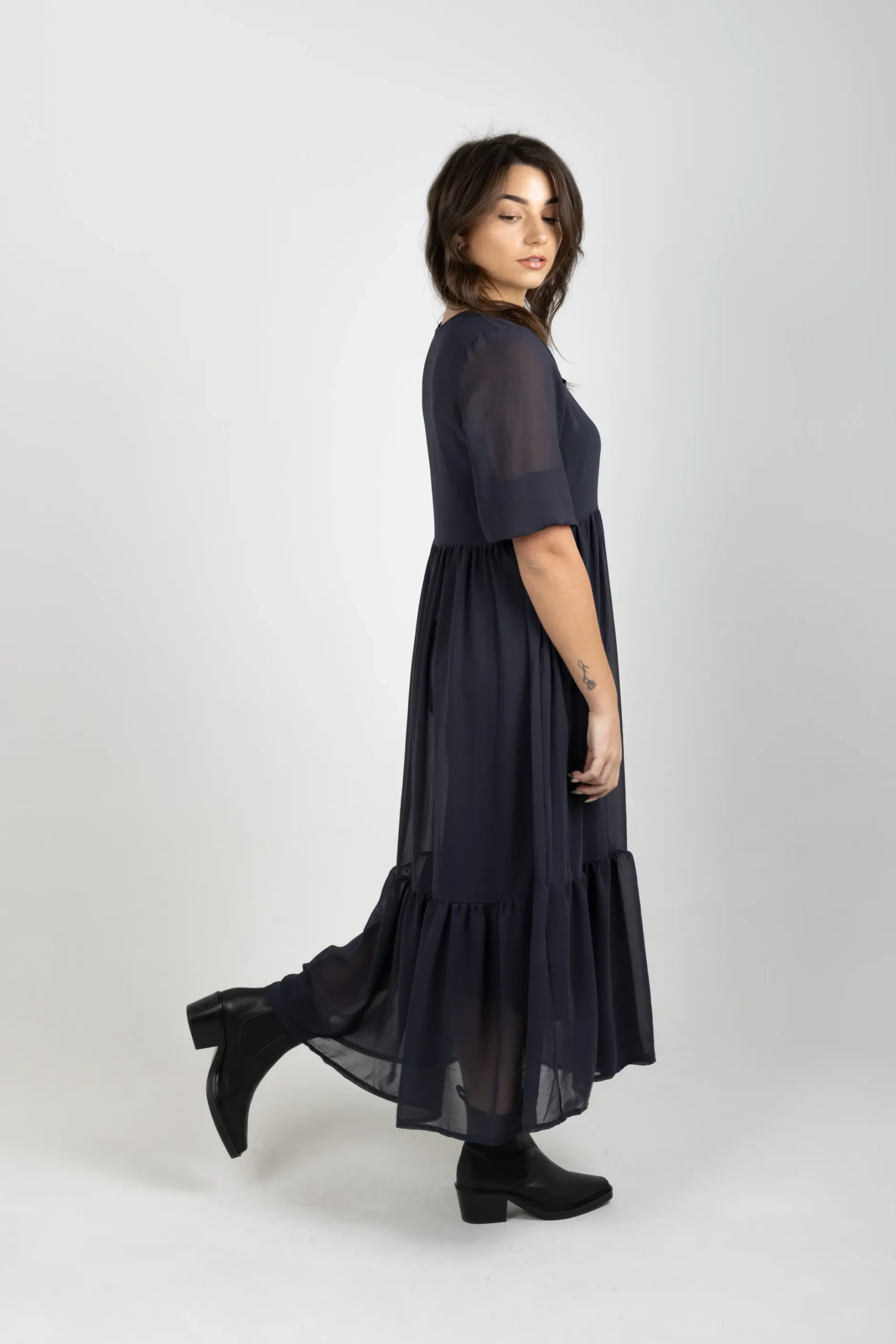 blank_space_label_rebecca_7-1.webp Dresses-BLANK SPACE LABEL REBECCA DRESS GRAPHITE