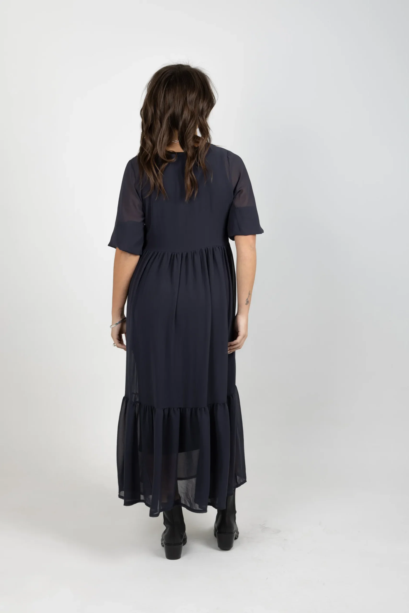 blank_space_label_rebecca_8.webp Dresses-BLANK SPACE LABEL REBECCA DRESS GRAPHITE
