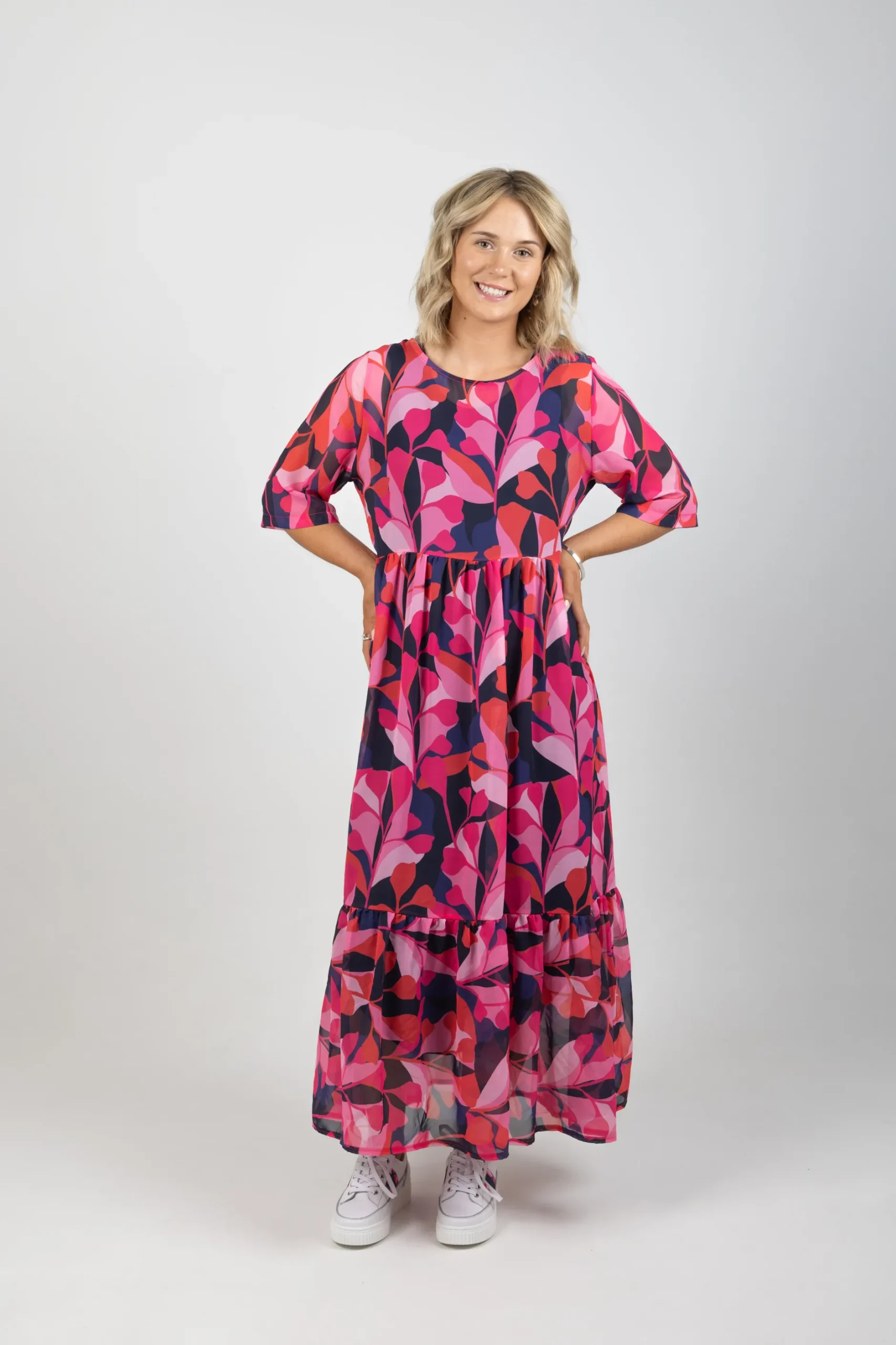 blank_space_label_ruby_dr_2-1.webp Dresses-BLANK SPACE LABEL RUBY DRESS CRIMSON CRAZE