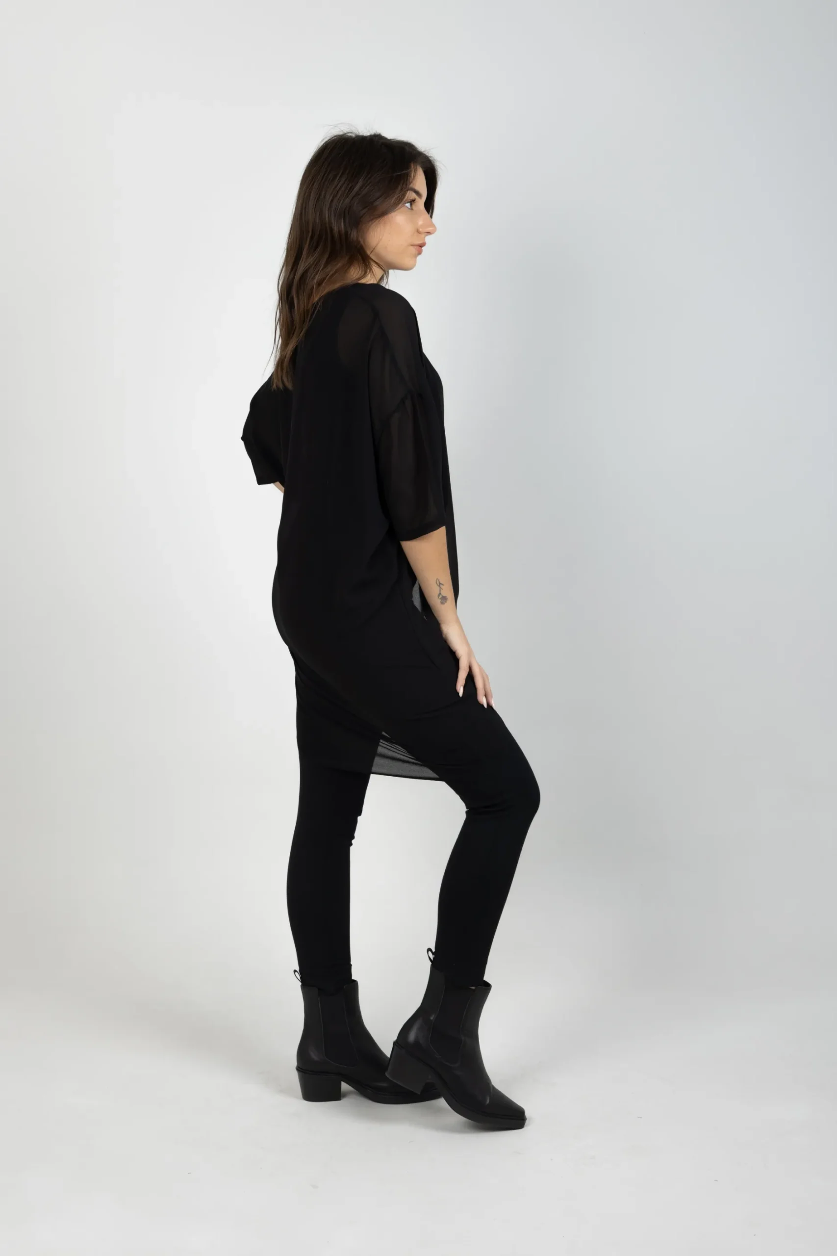 blank_space_label_taylor__3-3.webp Shirts & Tops-BLANK SPACE LABEL TAYLOR TOP BLACK