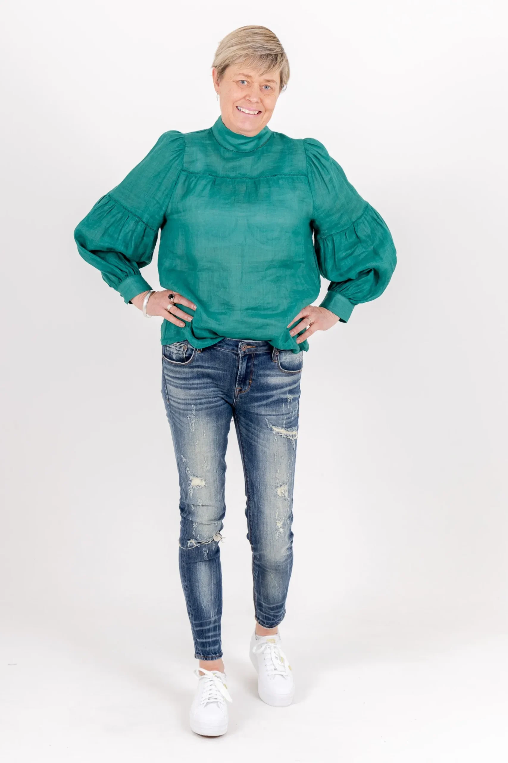 cult_of_individuality_zen_0.webp Denim-CULT OF INDIVIDUALITY ZEN MID RISE JEAN - WINGS