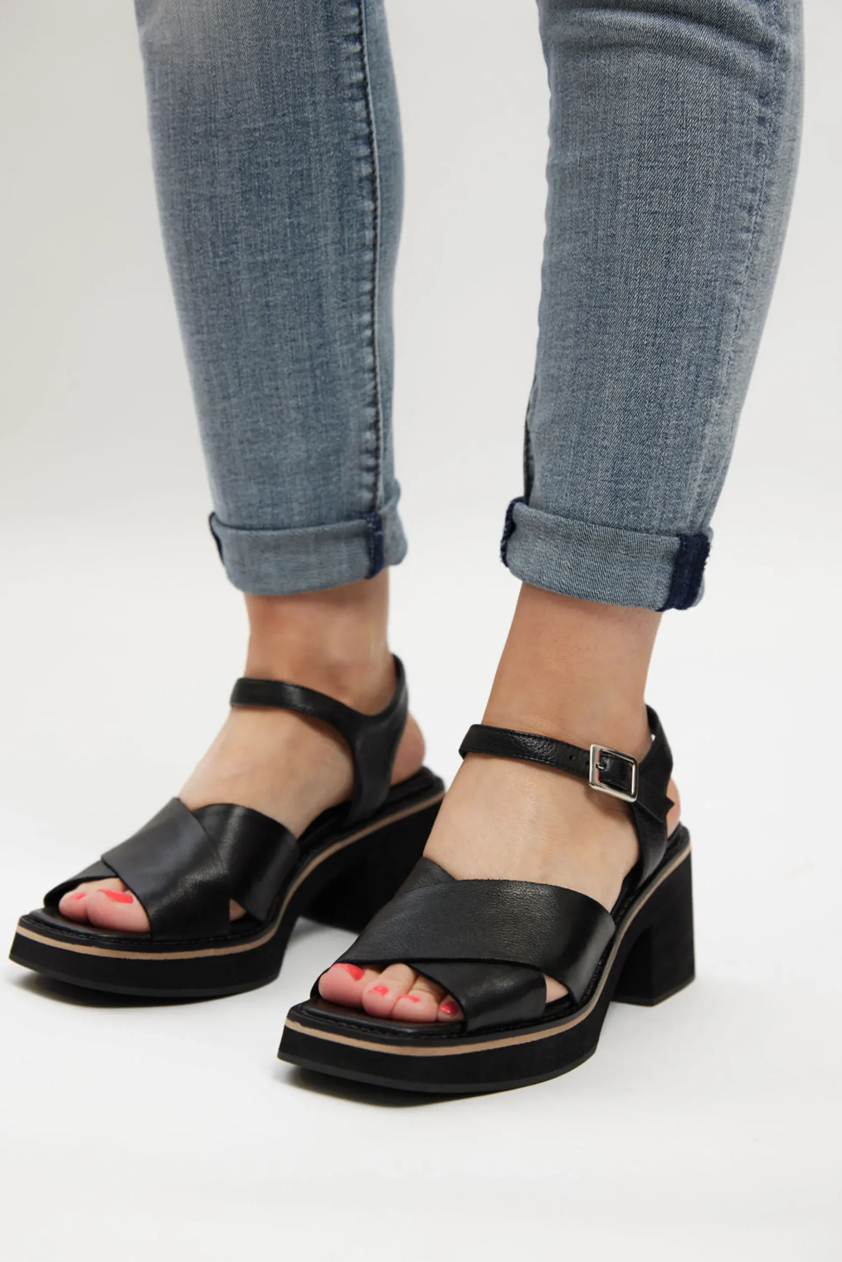 django__juliette_jemi_hee_1-1.webp Footwear-DJANGO & JULIETTE JEMI HEEL - BLACK LEATHER