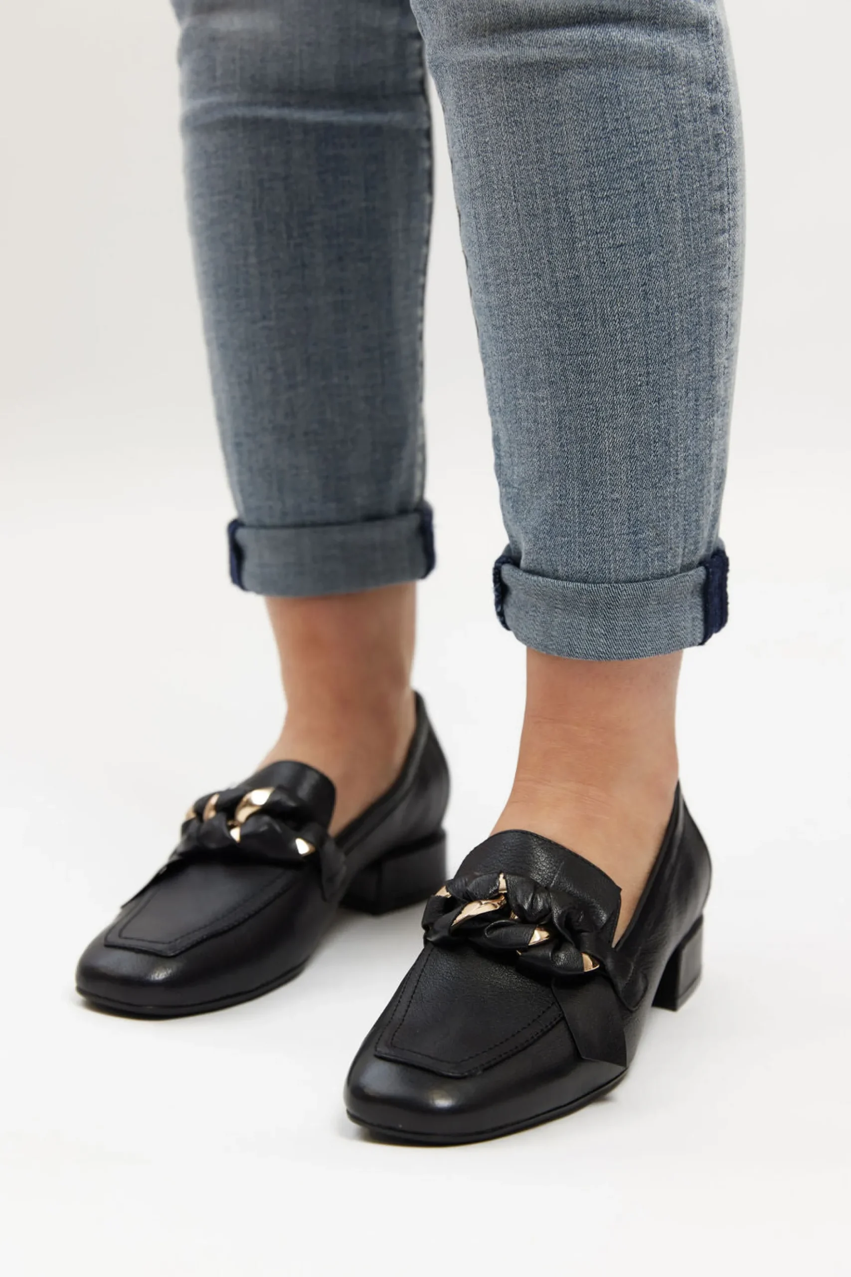 django__juliette_viserys__0.webp Footwear-DJANGO & JULIETTE VISERYS LOAFER BLACK LEATHER
