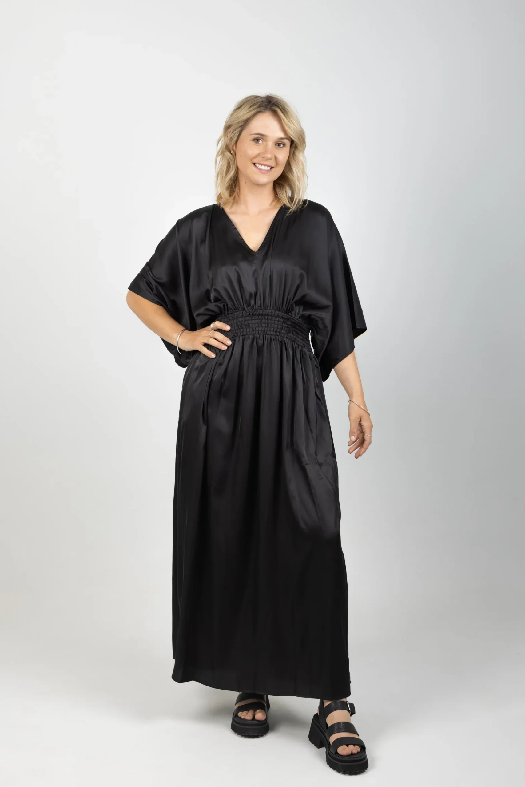 ebive_elysian_maxi_sable_3.webp Dresses-EB&IVE ELYSIAN MAXI SABLE