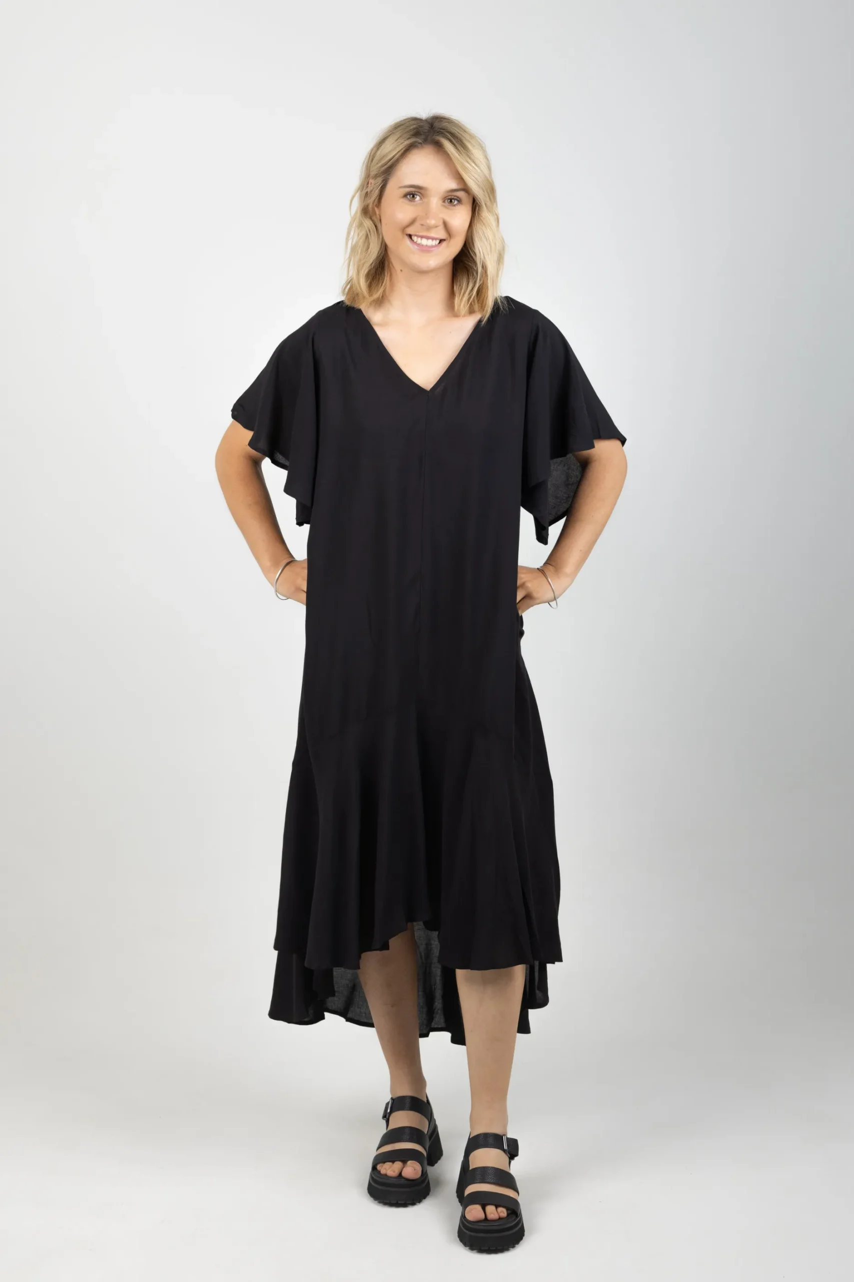 ebive_esprit_flutter_maxi_2-1.webp Dresses-EB&IVE ESPRIT FLUTTER MAXI EBONY