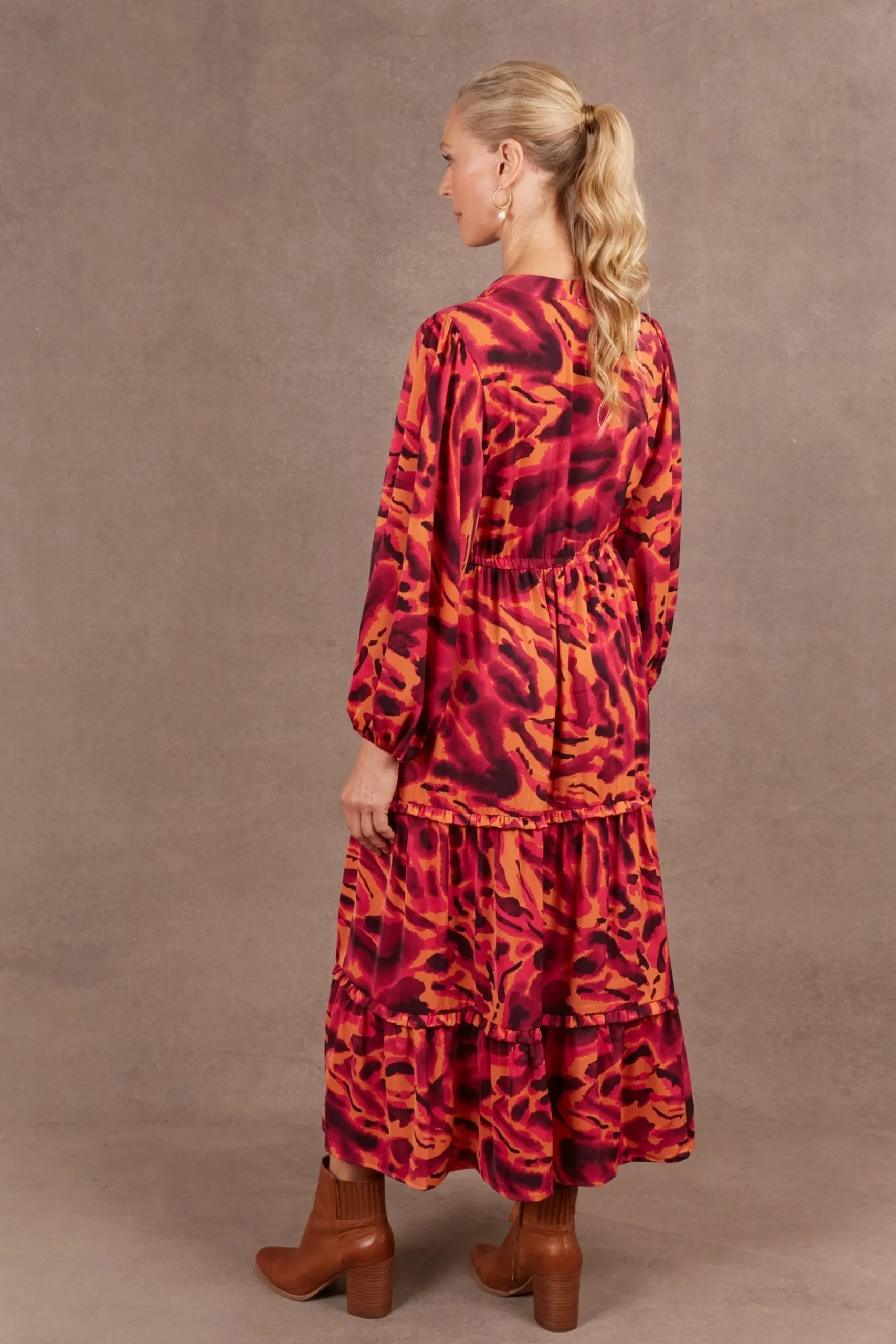 ebive_mayan_tiered_maxi_m_4.webp Dresses-EB&IVE MAYAN TIERED MAXI MAGENTA