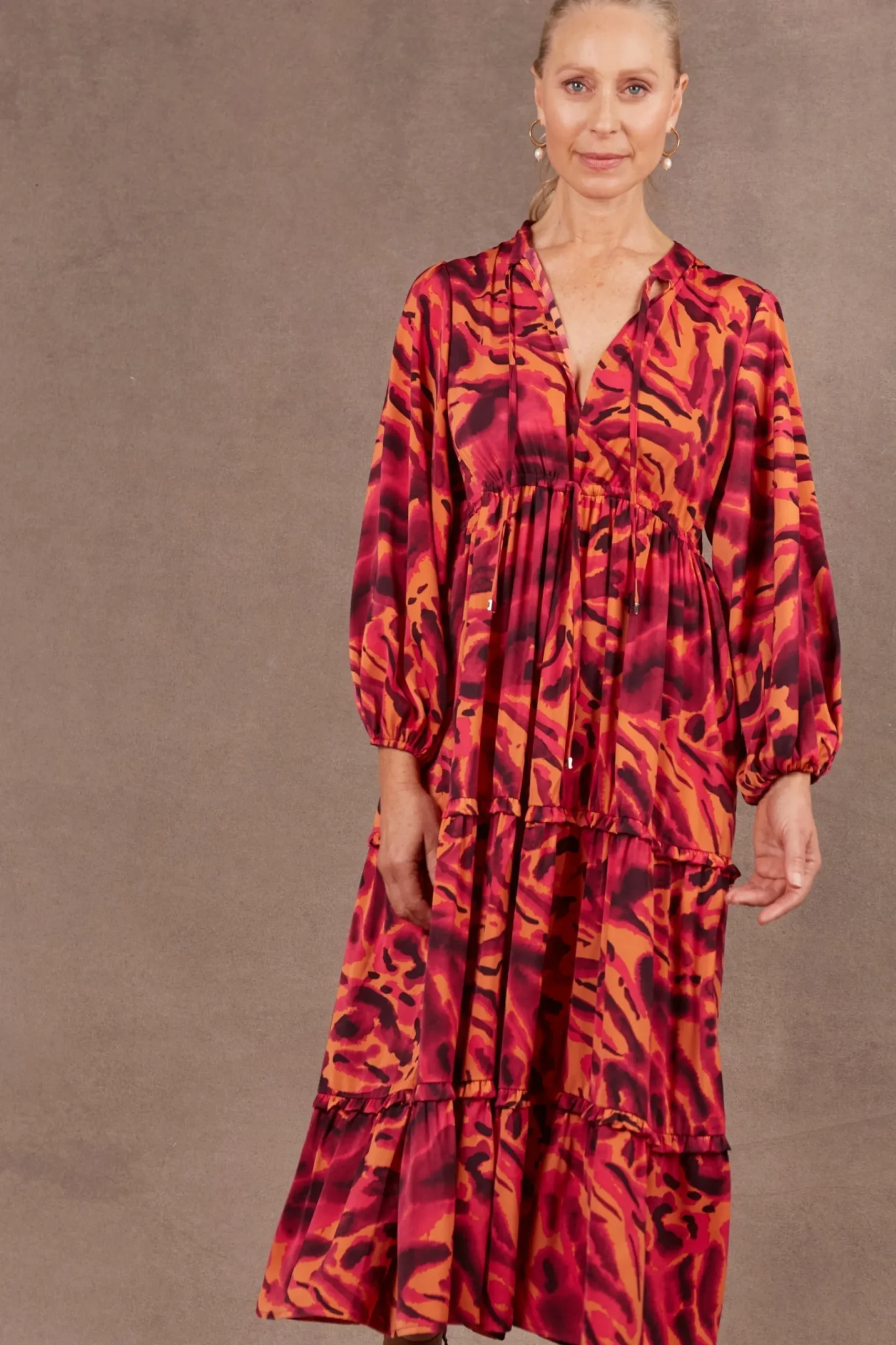 ebive_mayan_tiered_maxi_m_5.webp Dresses-EB&IVE MAYAN TIERED MAXI MAGENTA