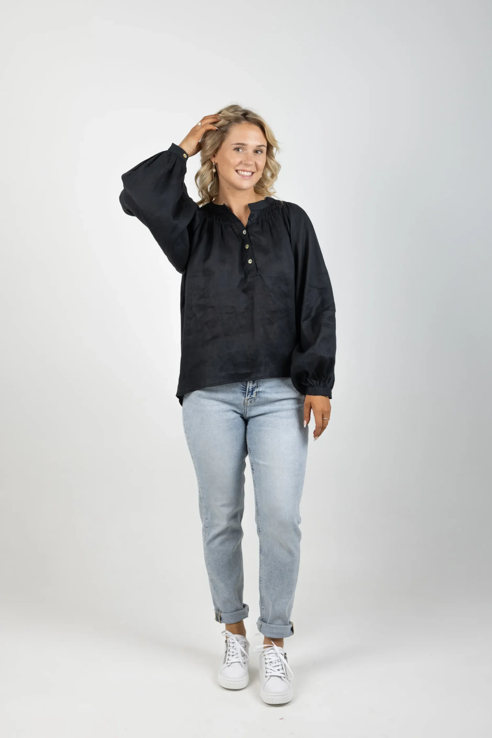 ebive_nashville_linen_blo_4-1.webp Shirts & Tops-EB&IVE NASHVILLE LINEN BLOUSE EBONY