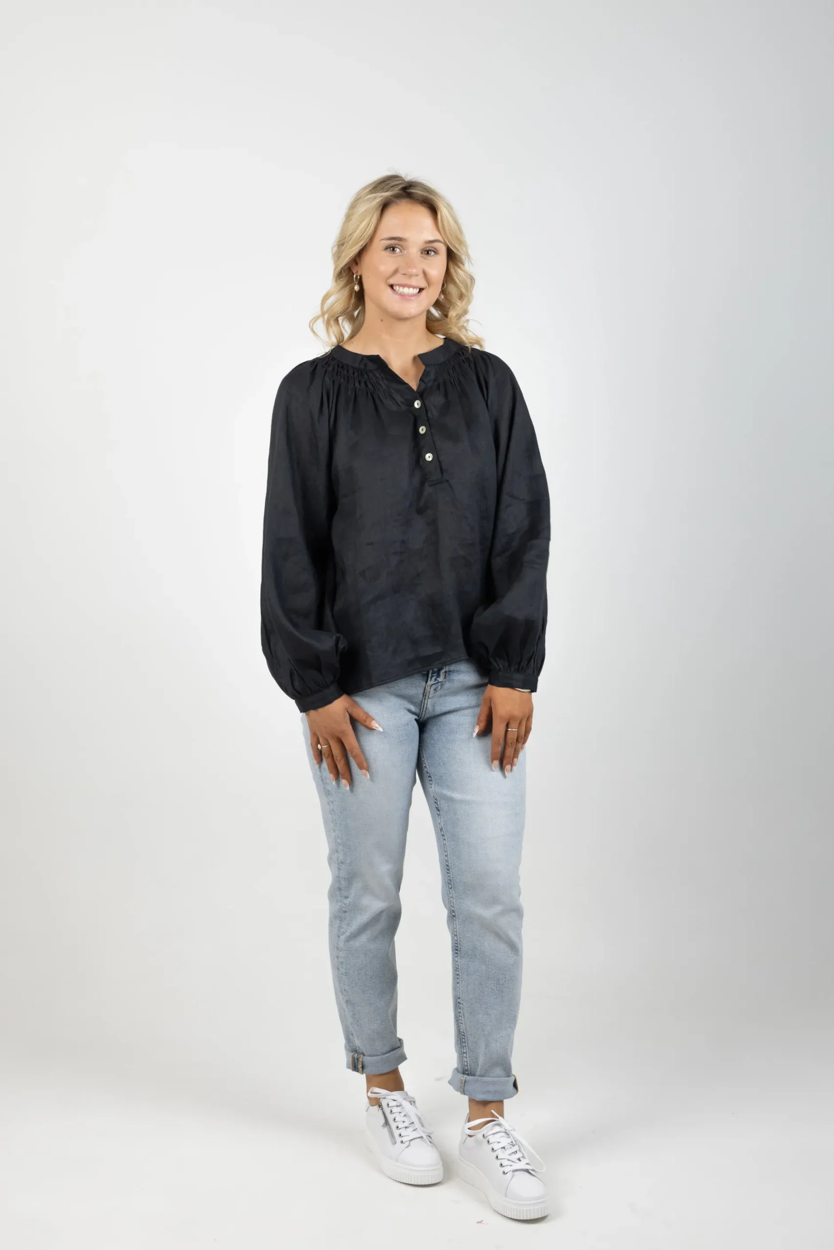 ebive_nashville_linen_blo_7-1.webp Shirts & Tops-EB&IVE NASHVILLE LINEN BLOUSE EBONY