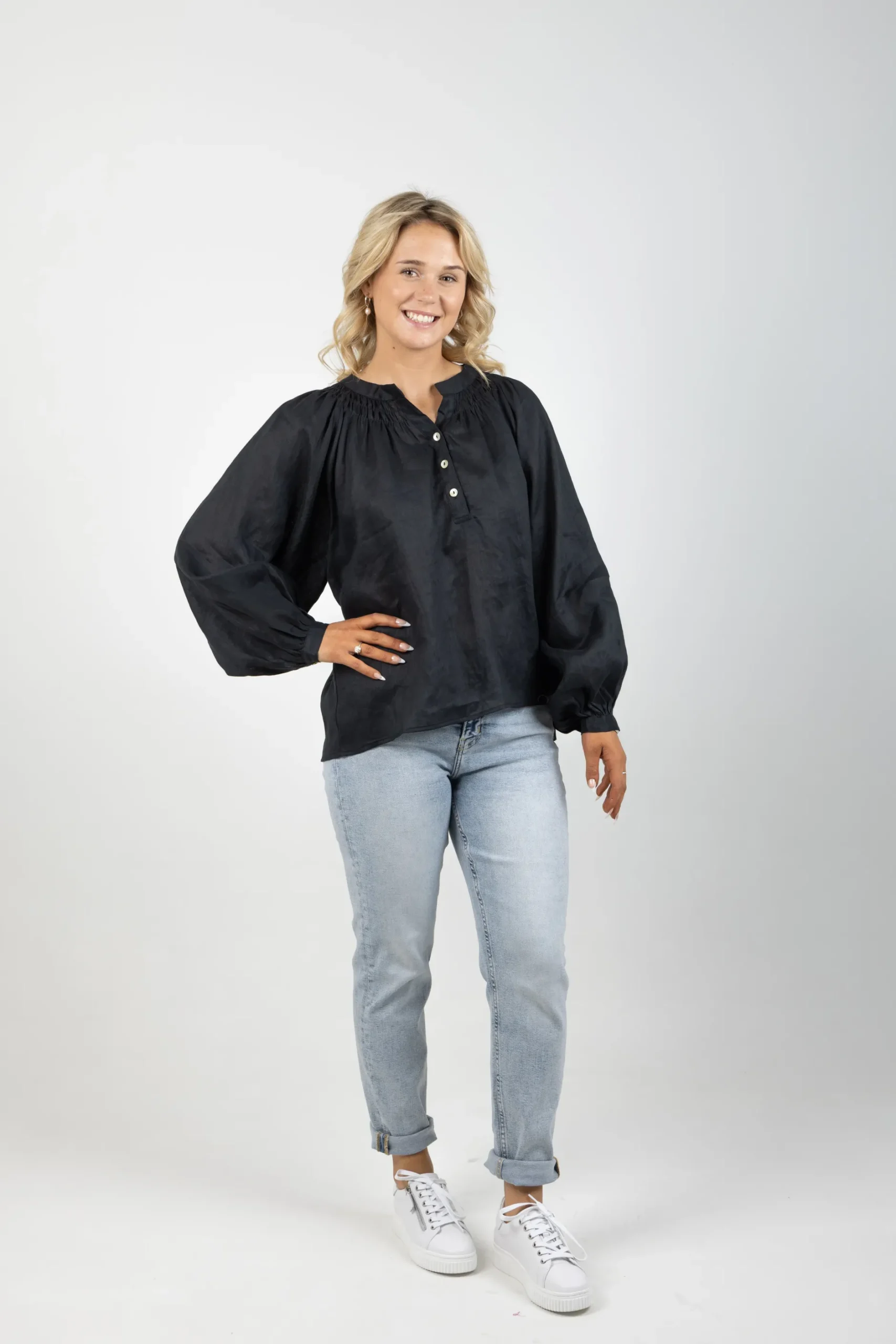ebive_nashville_linen_blo_8.webp Shirts & Tops-EB&IVE NASHVILLE LINEN BLOUSE EBONY