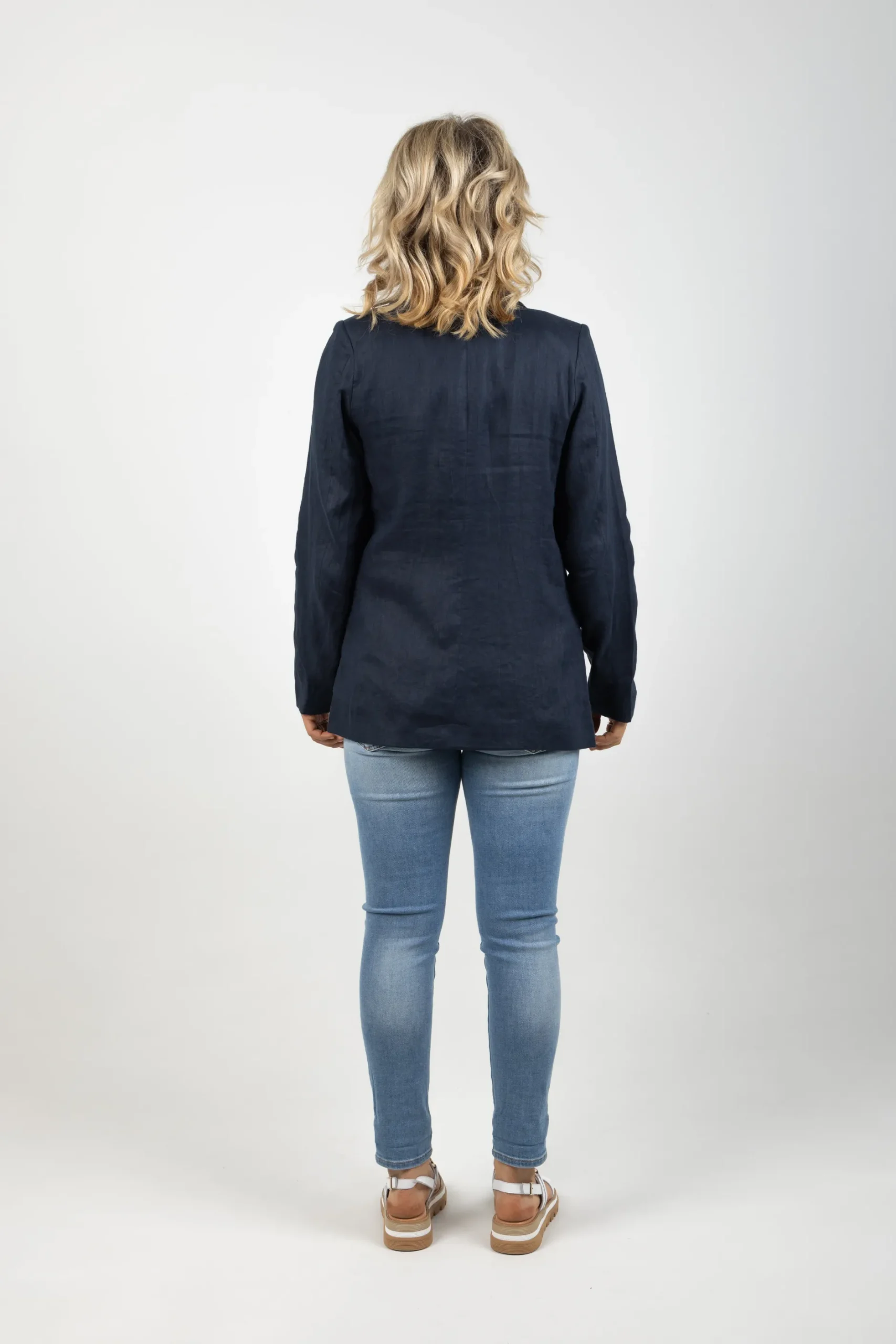 ebive_staple_nama_blazer__7-1.webp Coats & Jackets-EB&IVE STAPLE NAMA BLAZER NAVY