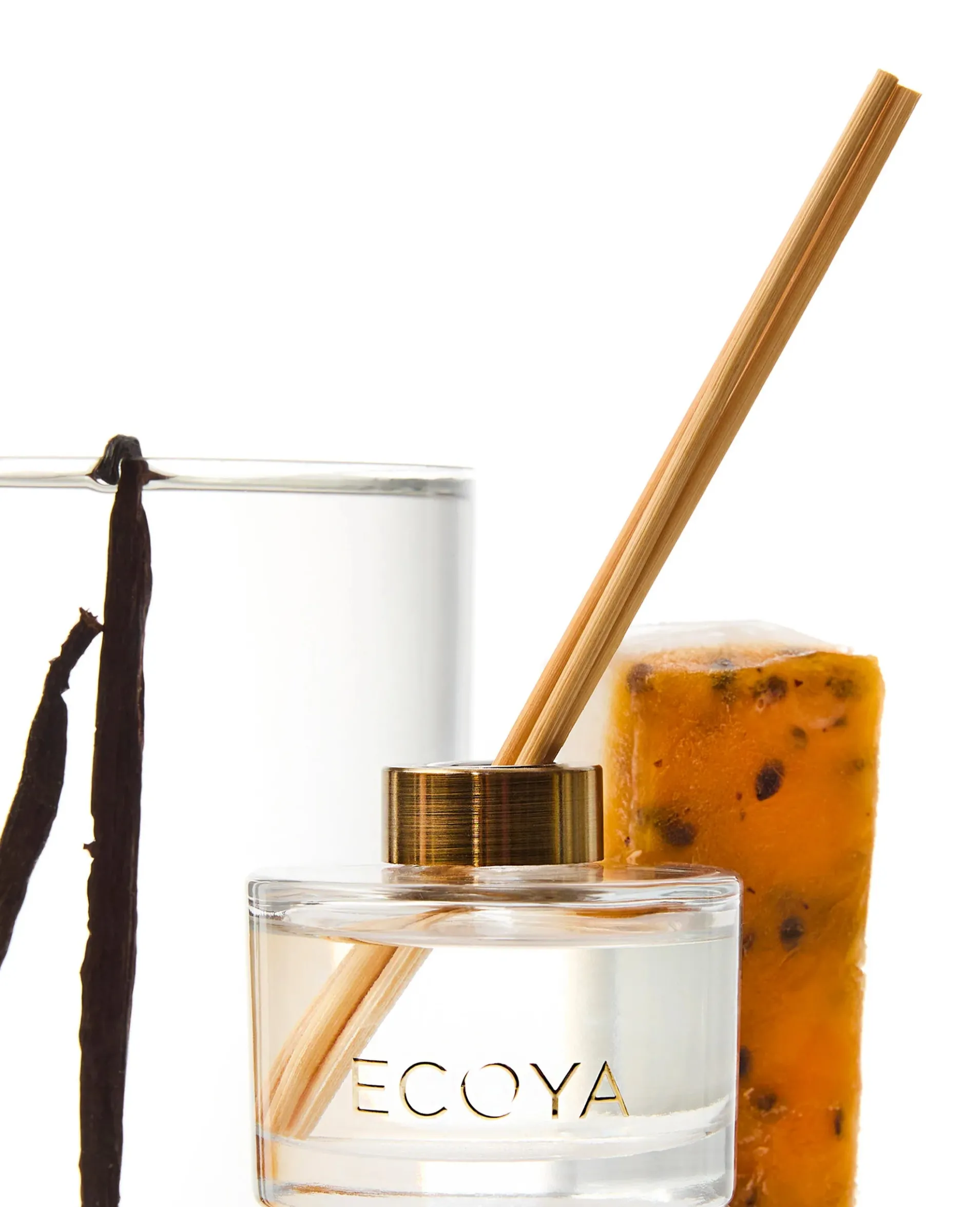 ecoya_mini_diffuser_vanil_1.webp Candles & Room Fragrances-ECOYA MINI DIFFUSER VANILLA BEAN & PASSIONFRUIT LIMITED EDITION
