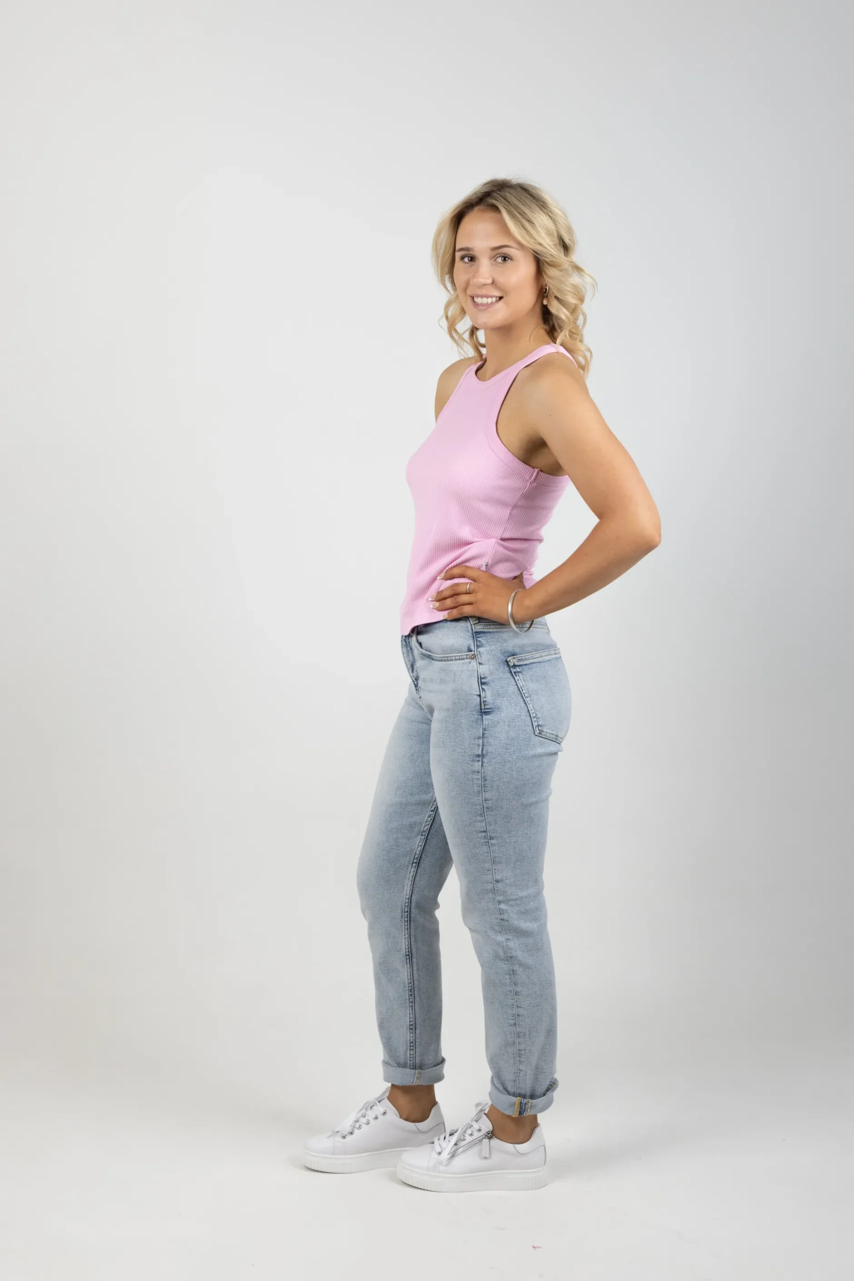 federation__limit_singlet_4.webp Tees & Tanks-FEDERATION +. LIMIT SINGLET PINK