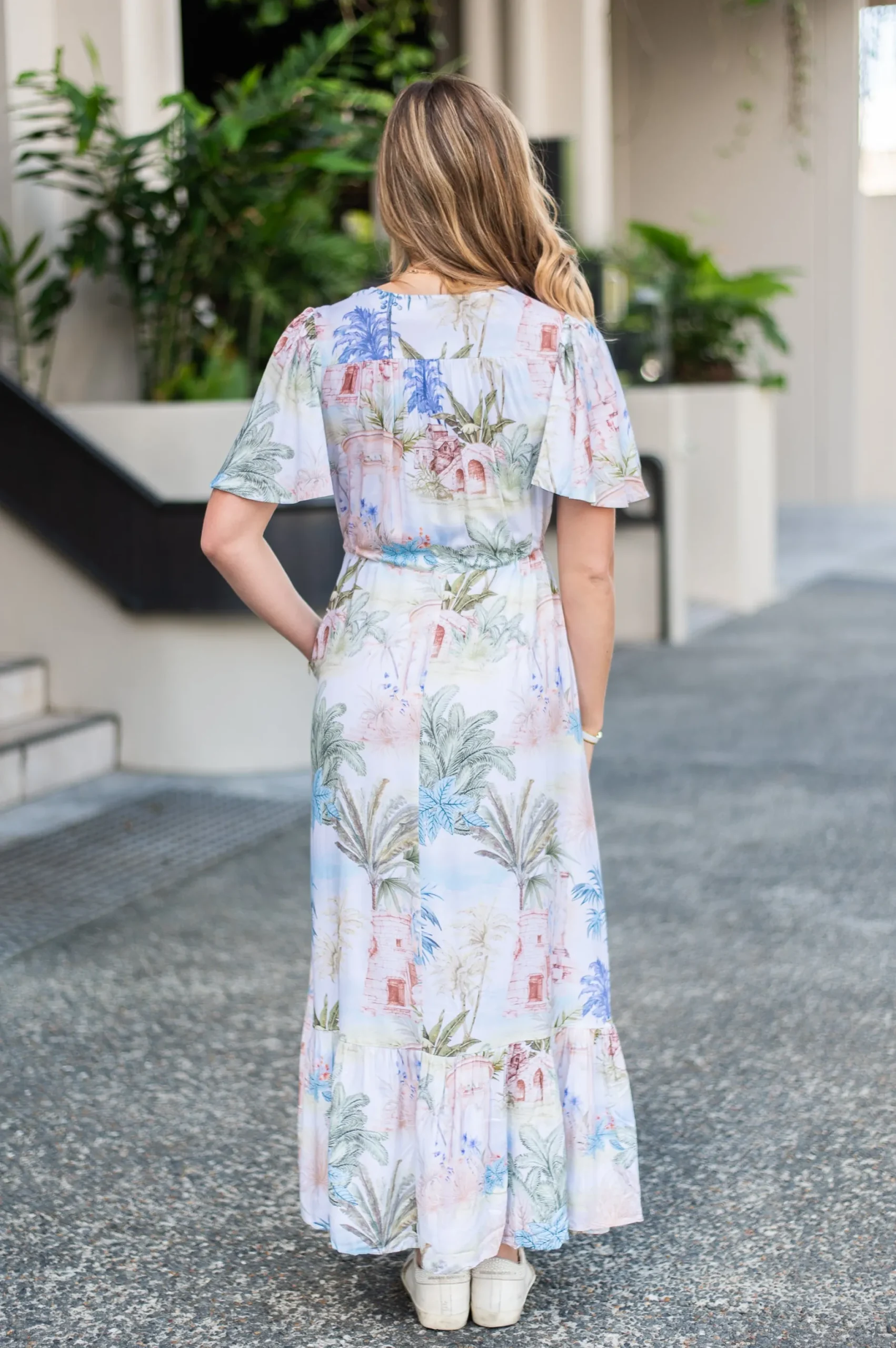fria_selma_maxi_dress_bot_2.webp Dresses-FRIA SELMA MAXI DRESS BOTANICAL BLISS