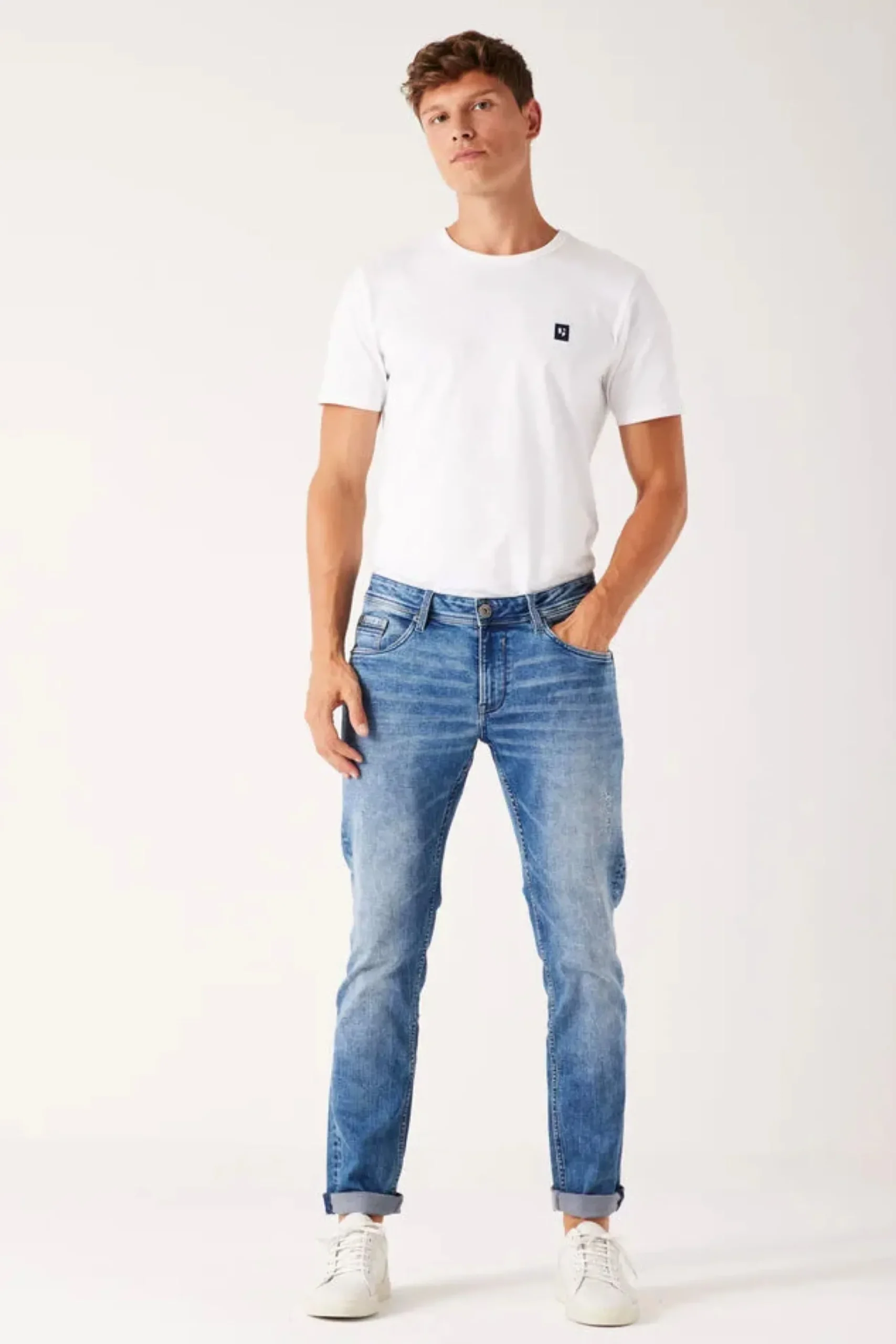 garcia_savio__slim_jean___0.webp Denim-GARCIA SAVIO 630 SLIM JEAN - MEDIUM USED