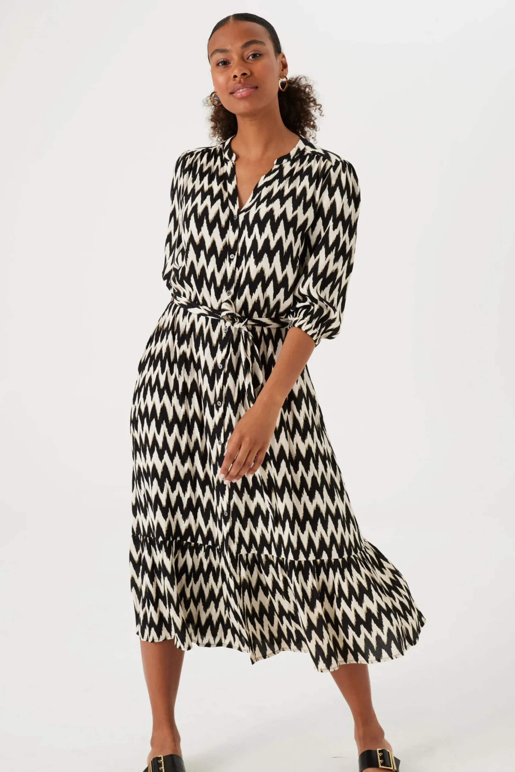 garcia_zig_zag_dress_blac_1.webp Dresses-GARCIA ZIG ZAG DRESS BLACK