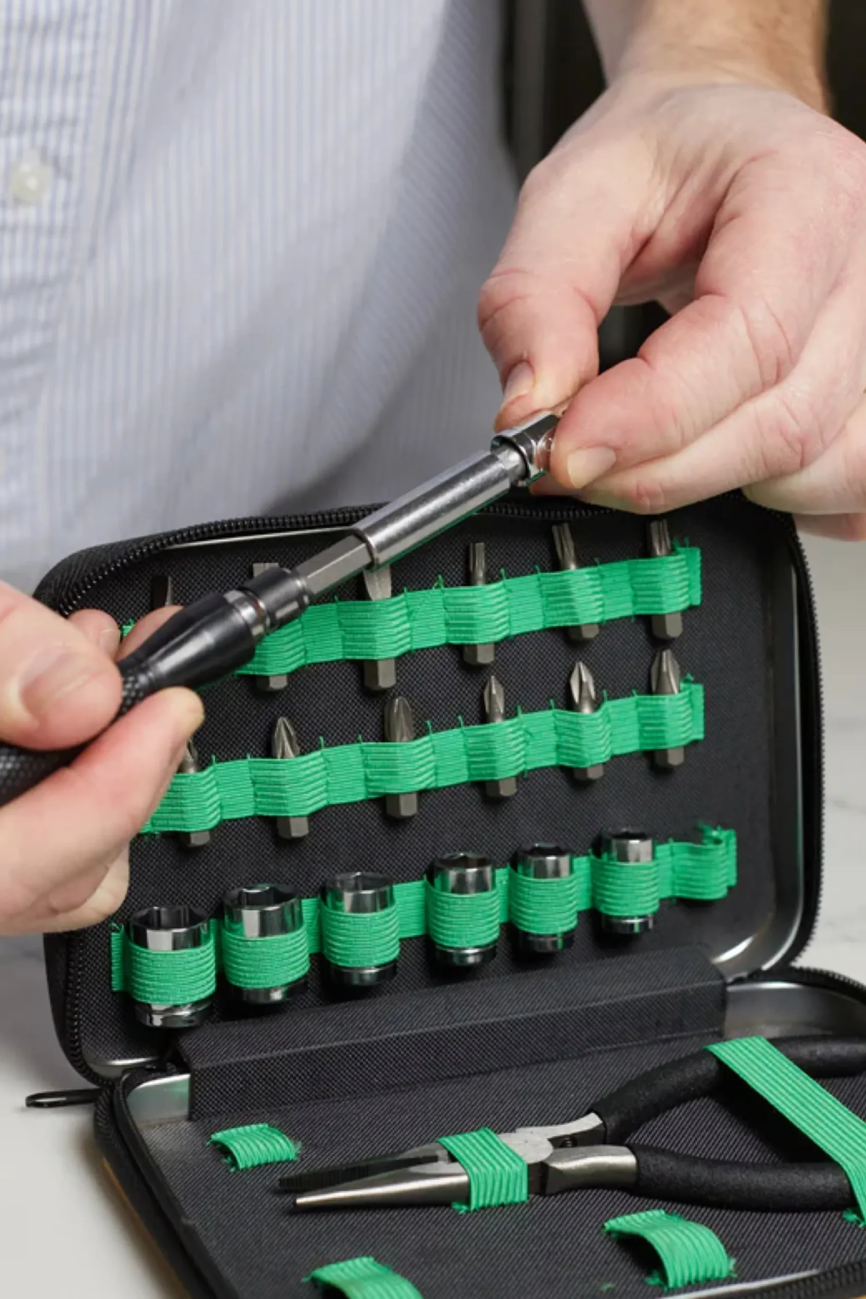 gentlemens_hardware_tools_3.webp Gifts-GENTLEMEN'S HARDWARE TOOLS OF THE TRADE MINI TOOL KIT