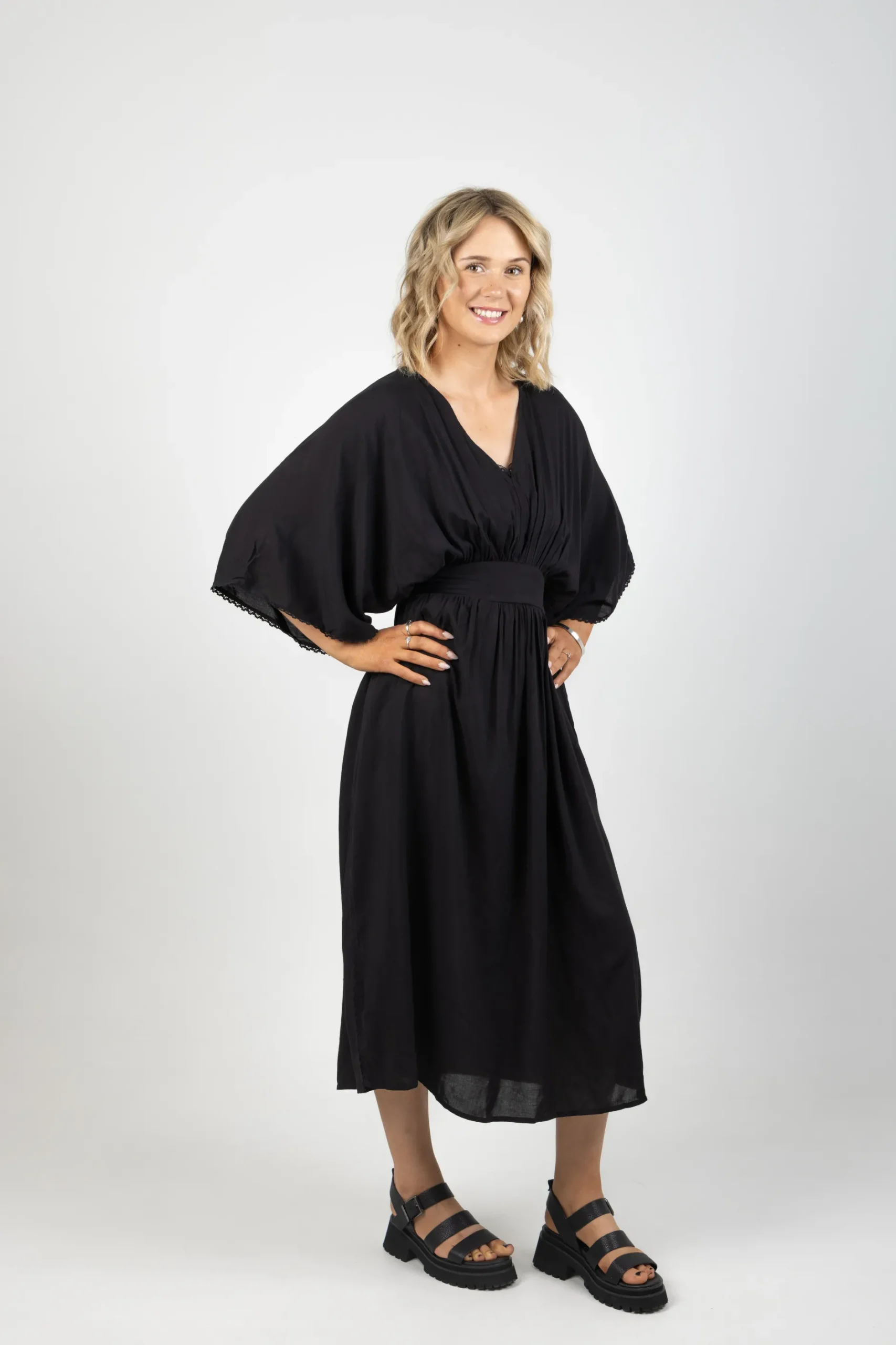 haven_suva_batwing_maxi_j_1.webp Dresses-HAVEN SUVA BATWING MAXI JET