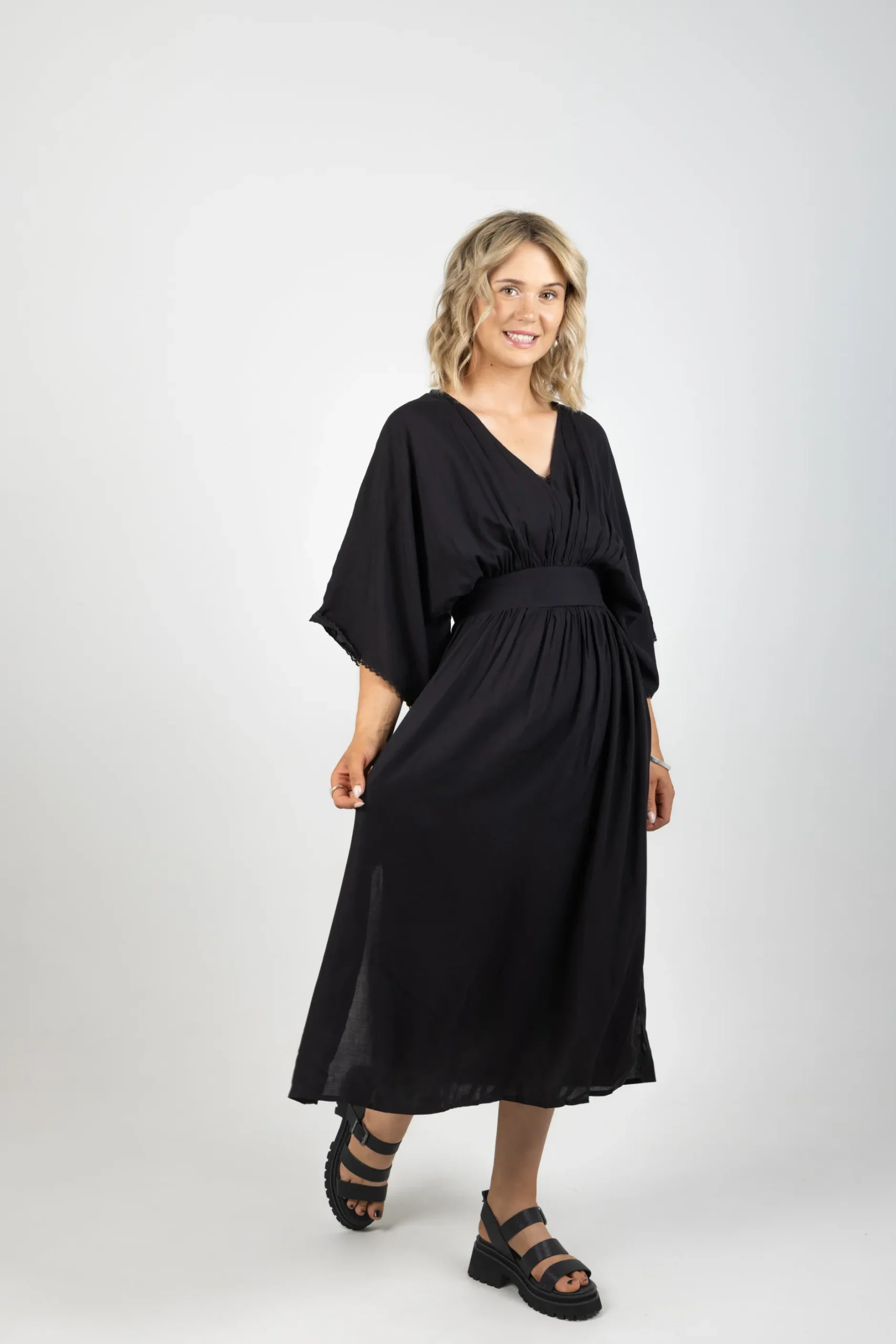 haven_suva_batwing_maxi_j_8.webp Dresses-HAVEN SUVA BATWING MAXI JET