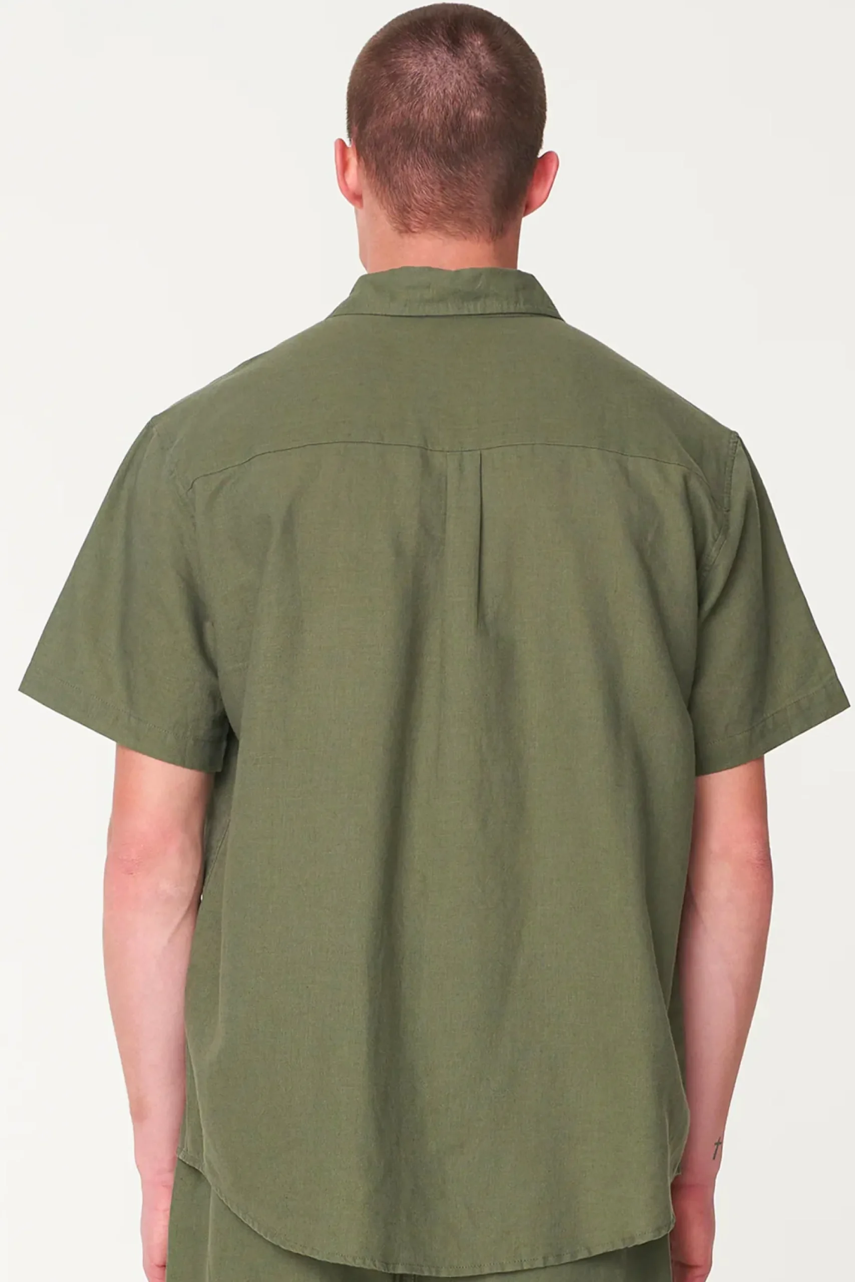 huffer_mens_linin_ss_shir_2-1.webp Shirts-HUFFER MENS LIN-IN SS SHIRT KHAKI