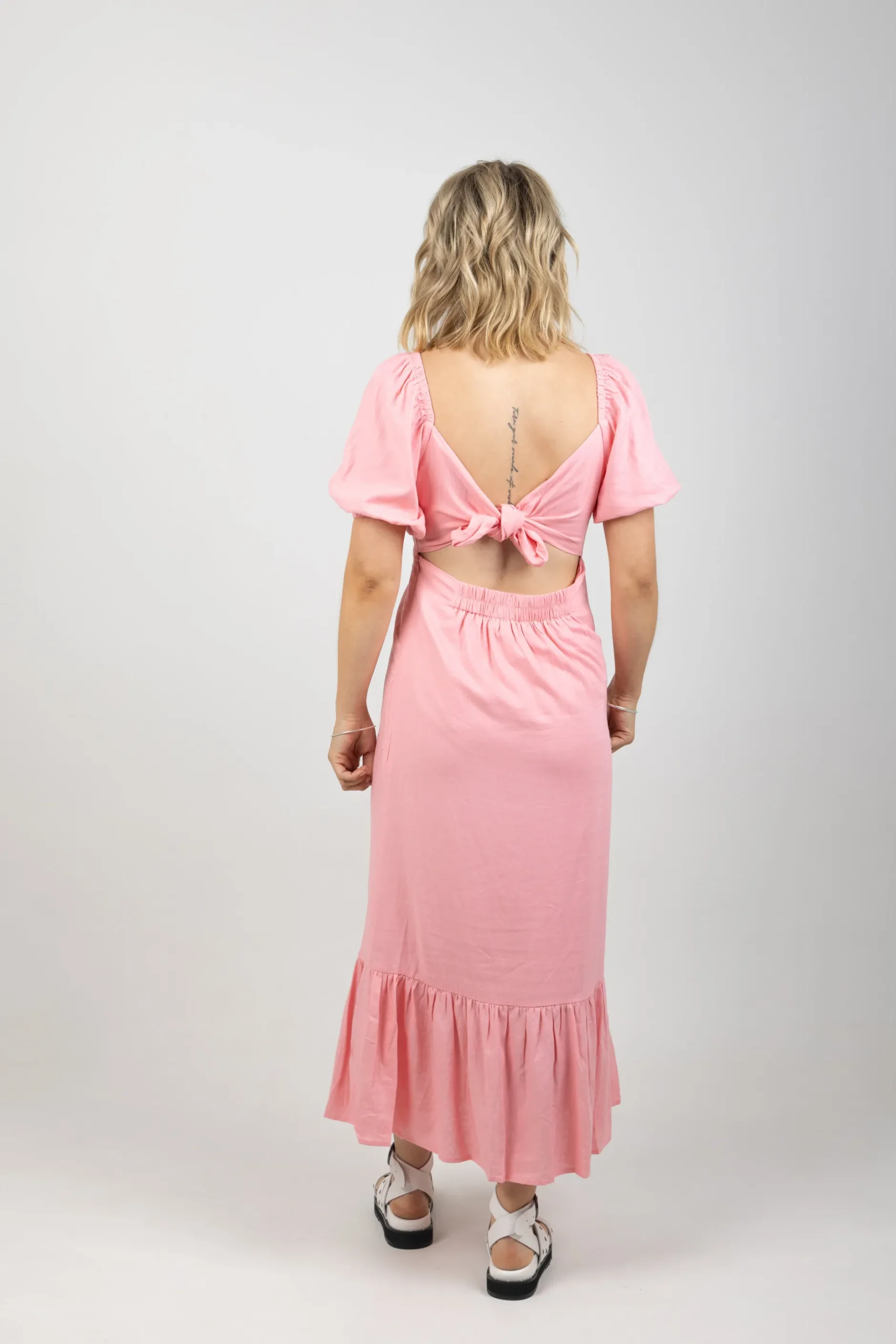 isle_of_mine_flora_tie_dr_5.webp Dresses-ISLE OF MINE FLORA TIE DRESS PEONY