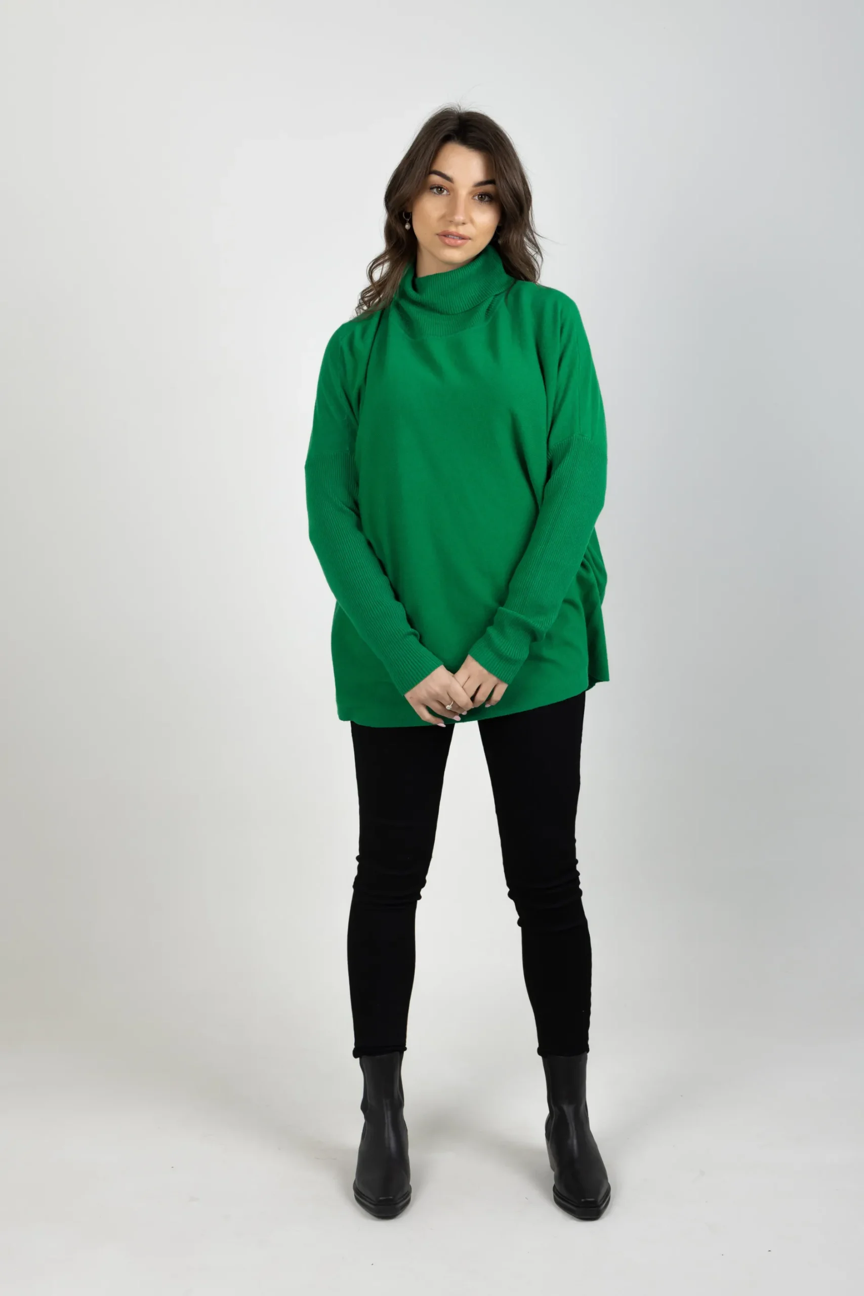 isle_of_mine_horizon_rela_1-2.webp Sweaters & Knitwear-ISLE OF MINE HORIZON RELAXED JUMPER MEADOW