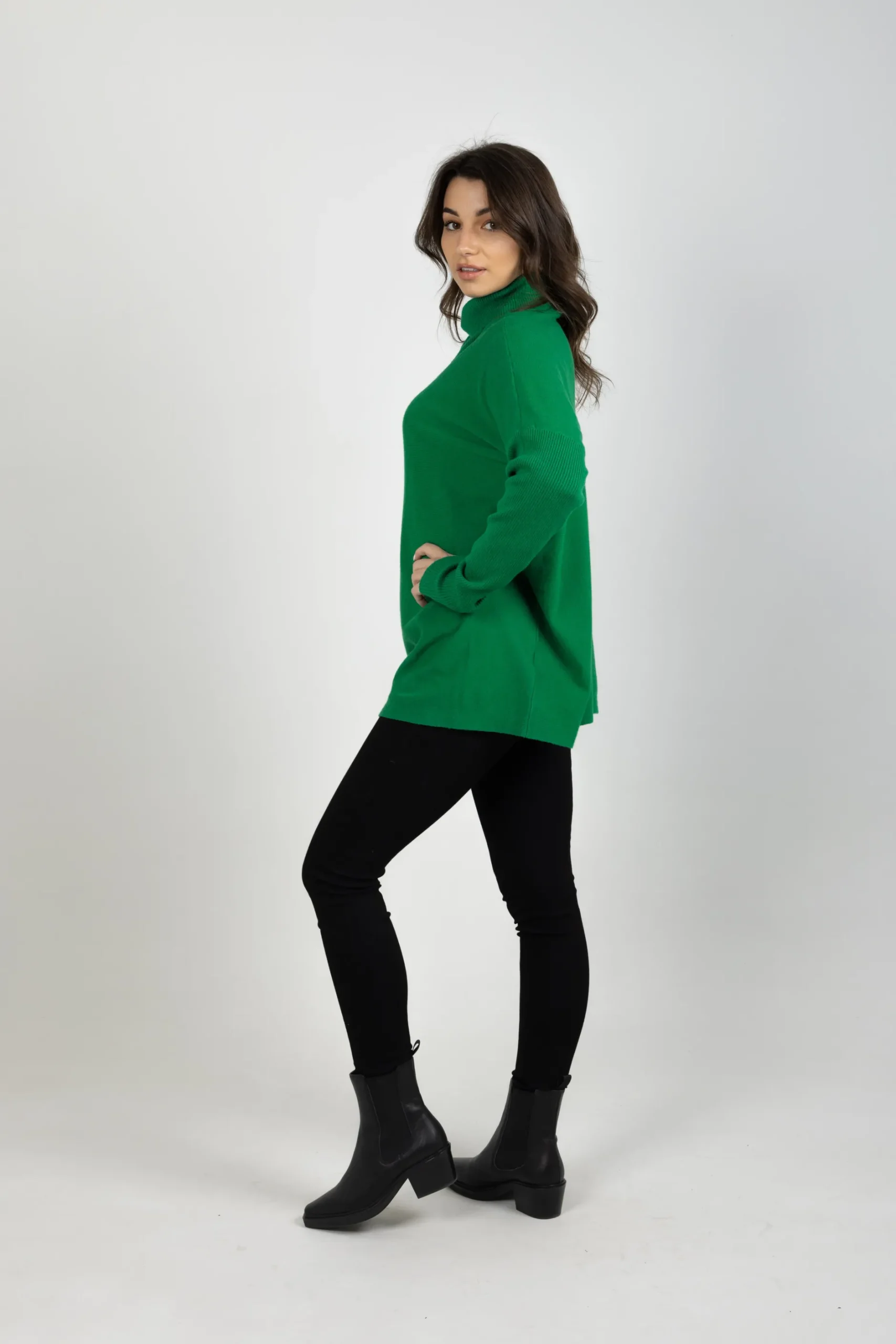 isle_of_mine_horizon_rela_5-2.webp Sweaters & Knitwear-ISLE OF MINE HORIZON RELAXED JUMPER MEADOW