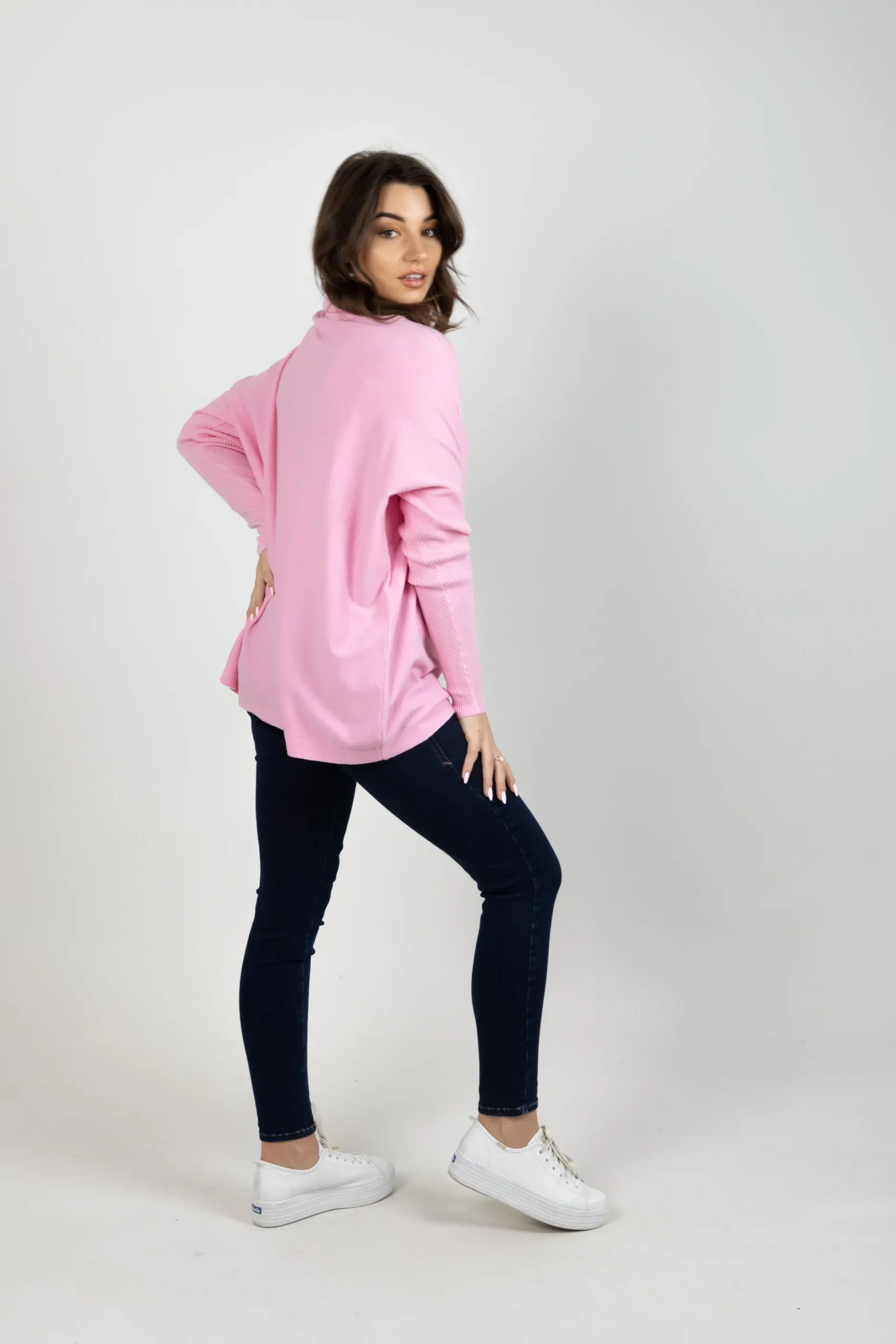 isle_of_mine_horizon_rela_8.webp Sweaters & Knitwear-ISLE OF MINE HORIZON RELAXED JUMPER BLUSH