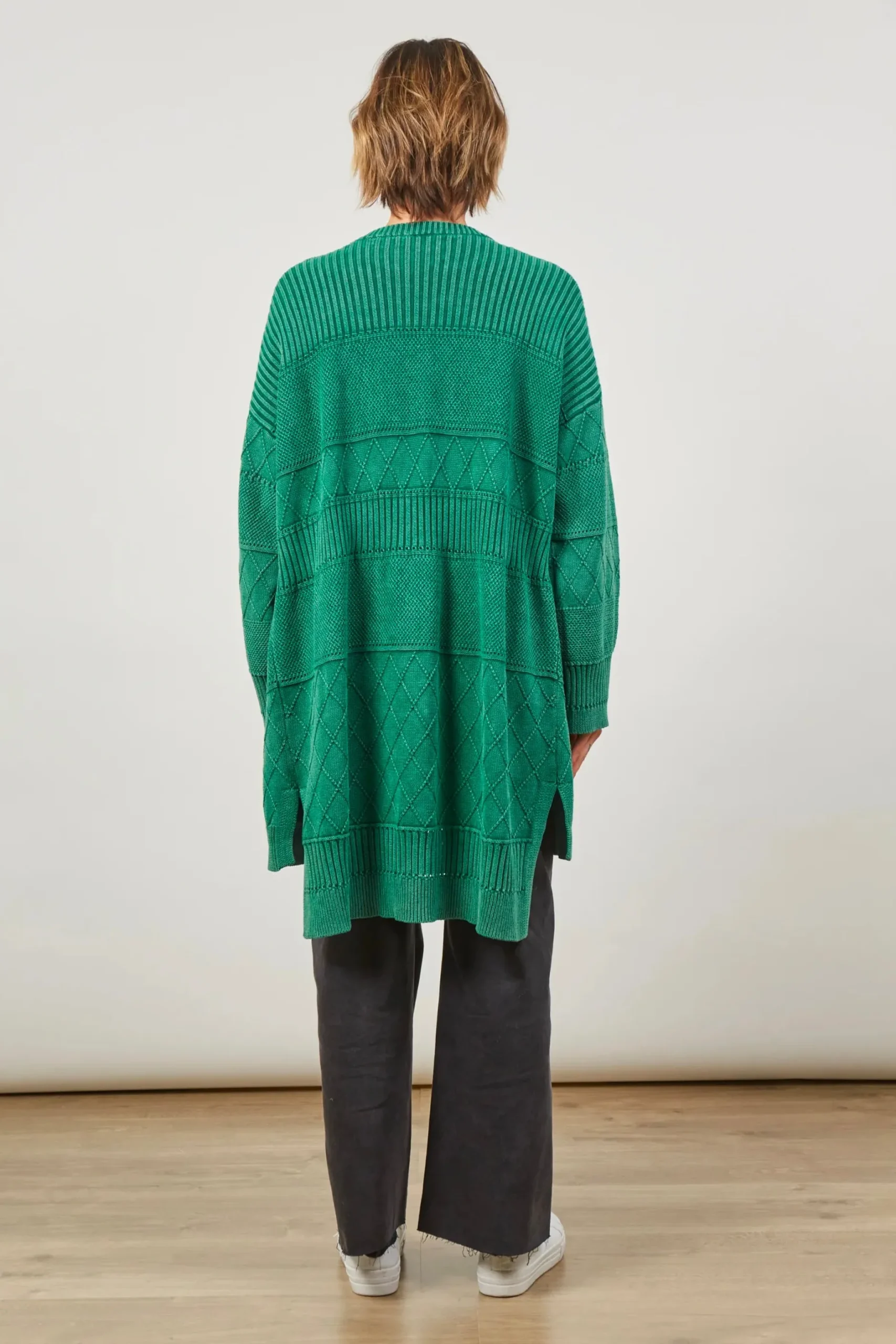 isle_of_mine_metro_cardig_4.webp Sweaters & Knitwear-ISLE OF MINE METRO CARDIGAN HUNTER