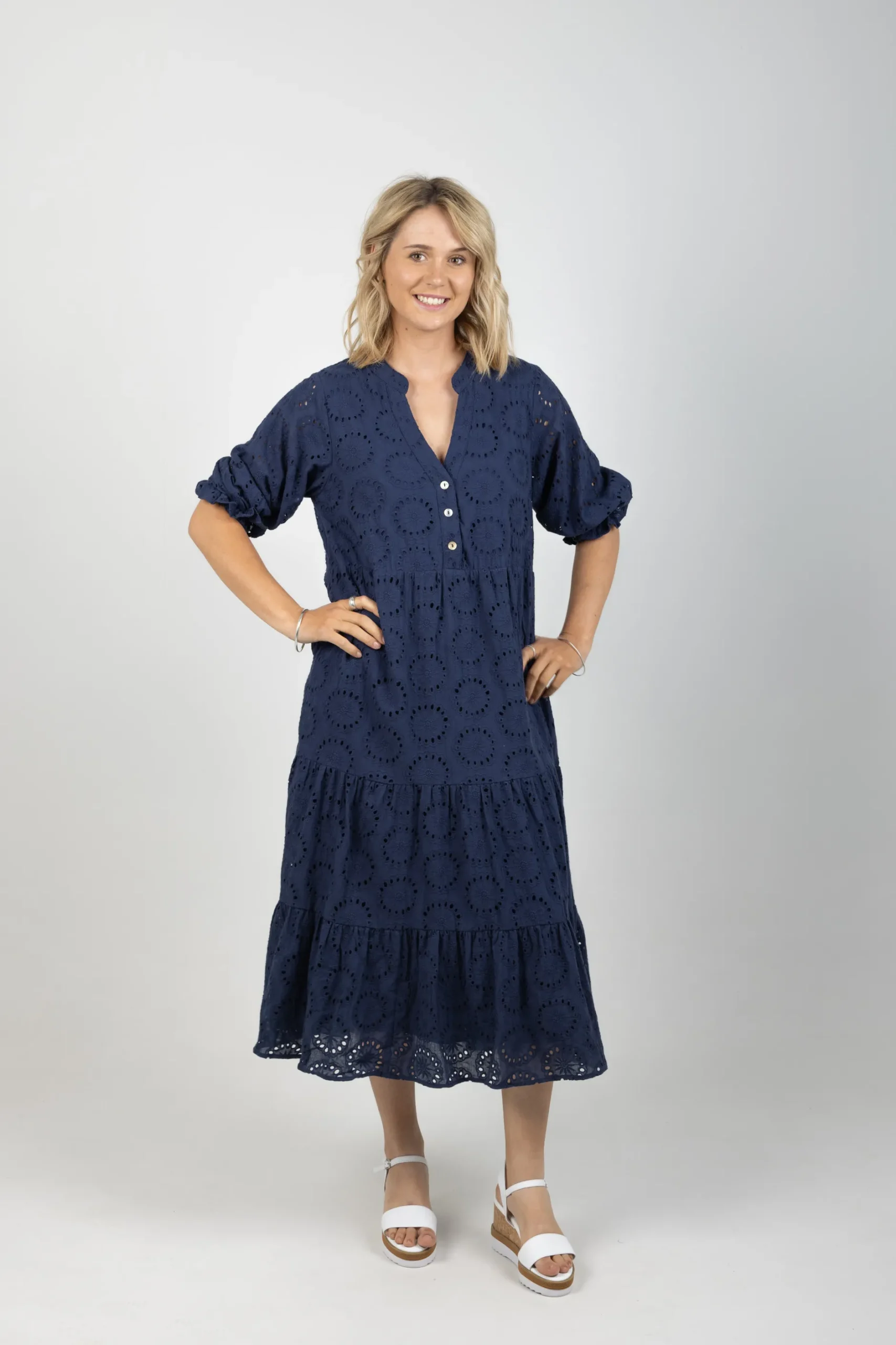 isle_of_mine_parterre_max_2.webp Dresses-ISLE OF MINE PARTERRE MAXI NAVY