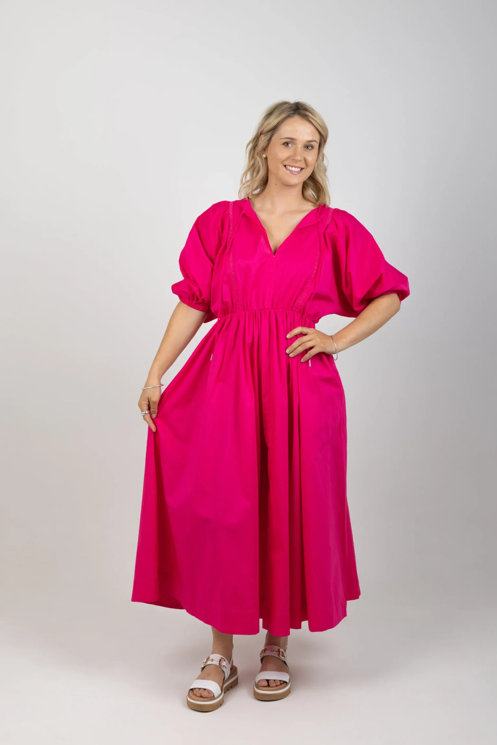 isle_of_mine_remi_maxi_ra_4.webp Dresses-ISLE OF MINE REMI MAXI RASPBERRY