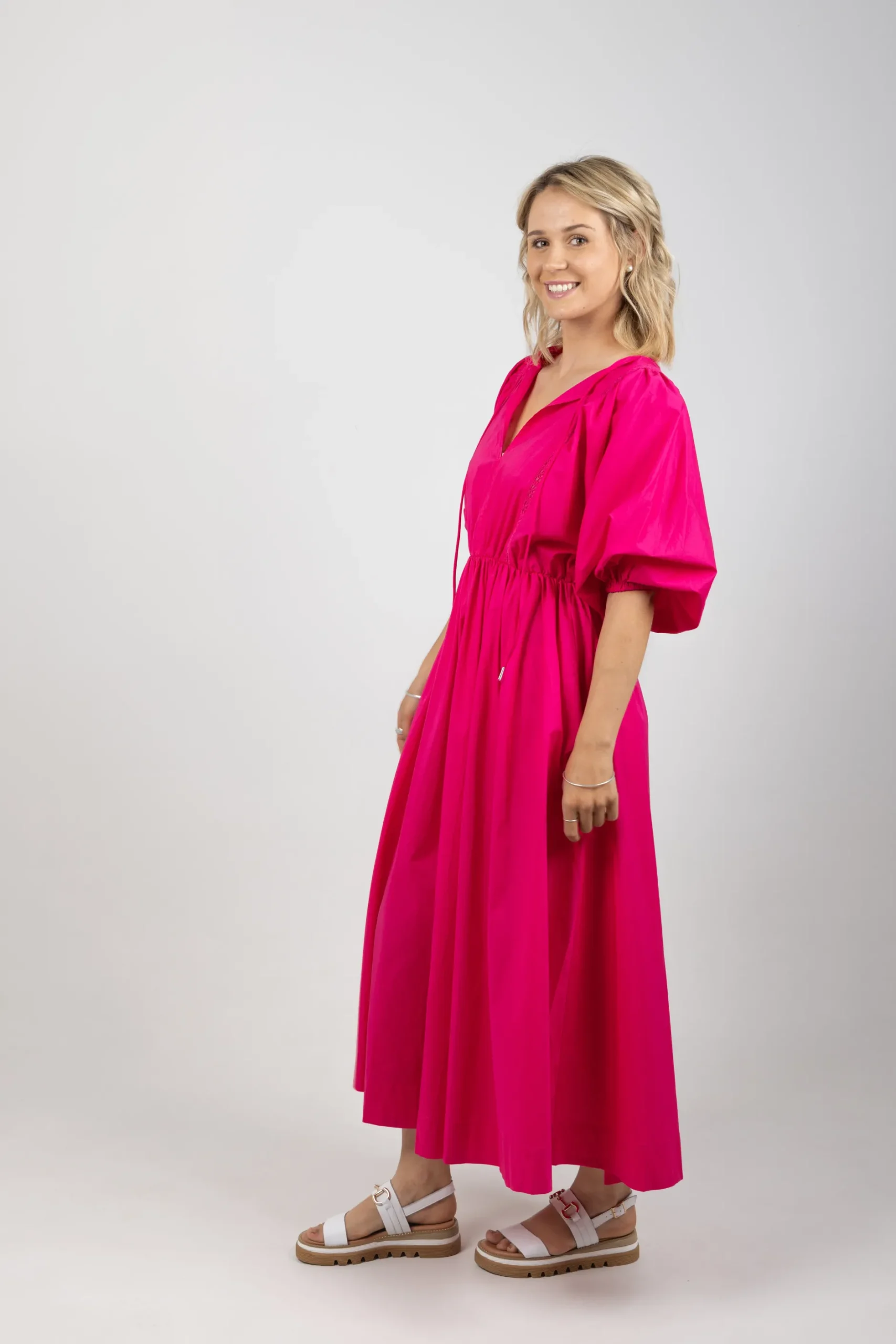 isle_of_mine_remi_maxi_ra_5.webp Dresses-ISLE OF MINE REMI MAXI RASPBERRY