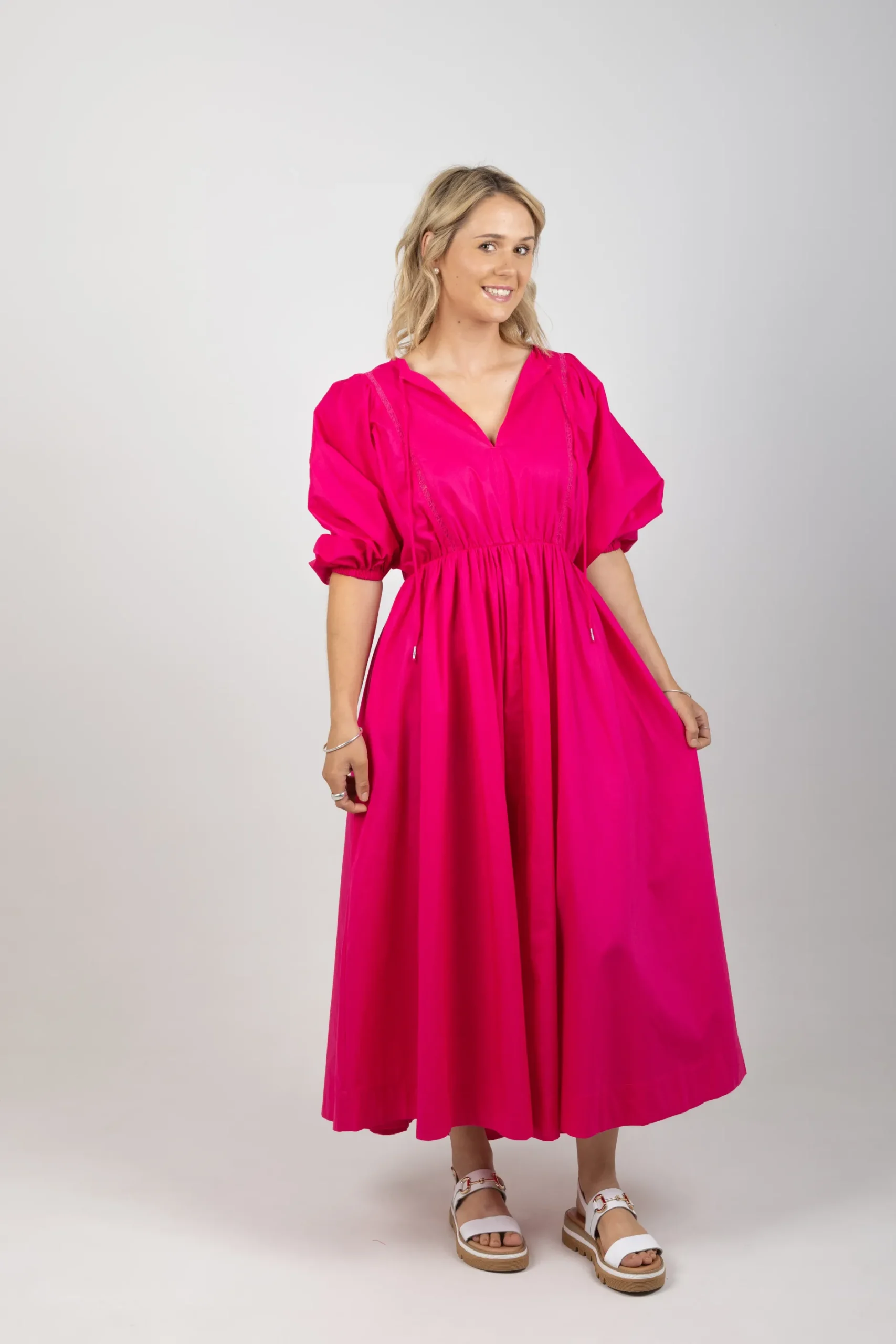 isle_of_mine_remi_maxi_ra_7.webp Dresses-ISLE OF MINE REMI MAXI RASPBERRY