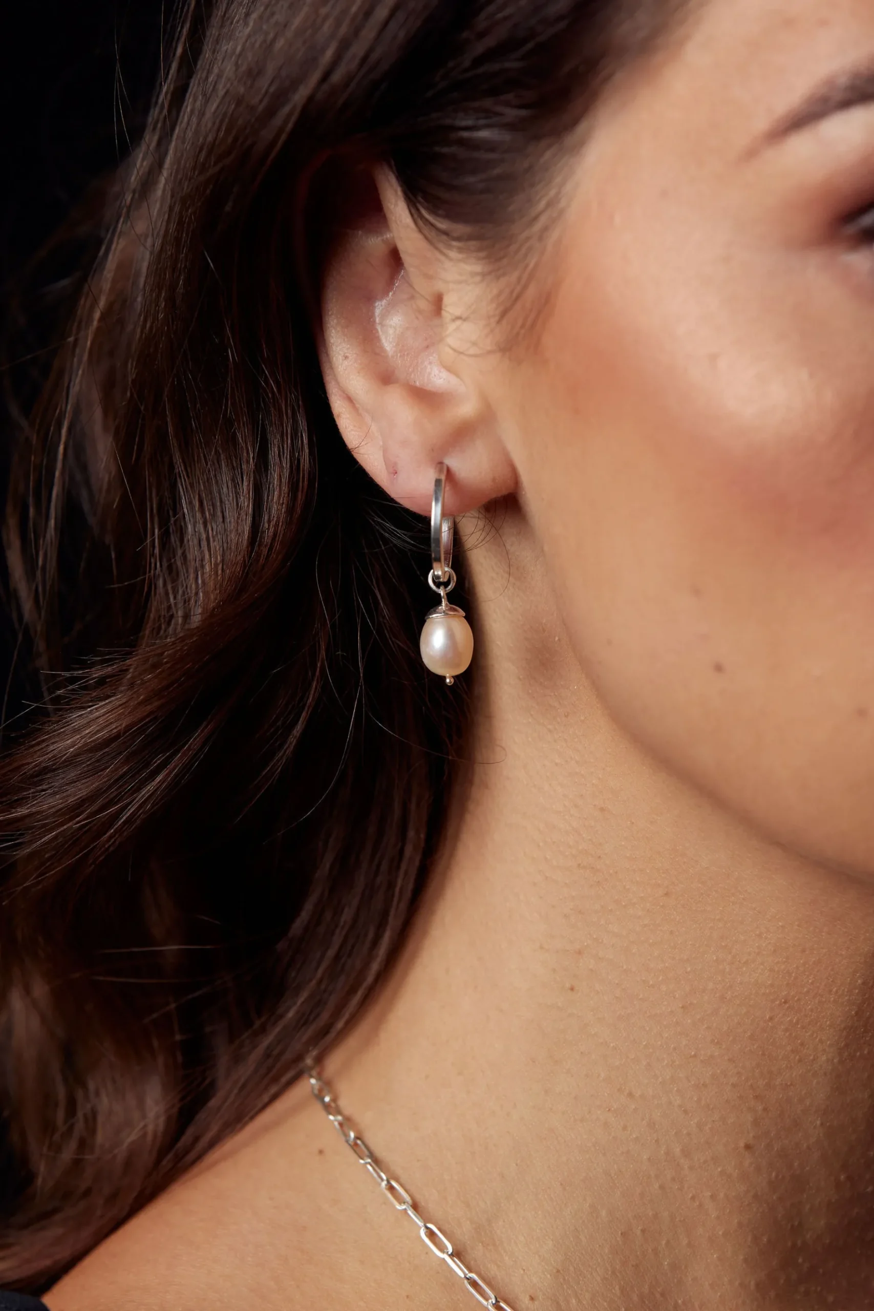 pretty_pearl_hoop_earring_2.webp Freshwater Pearls | 925 Sterling Silver-BLANK SPACE. PRETTY PEARL HOOP EARRINGS