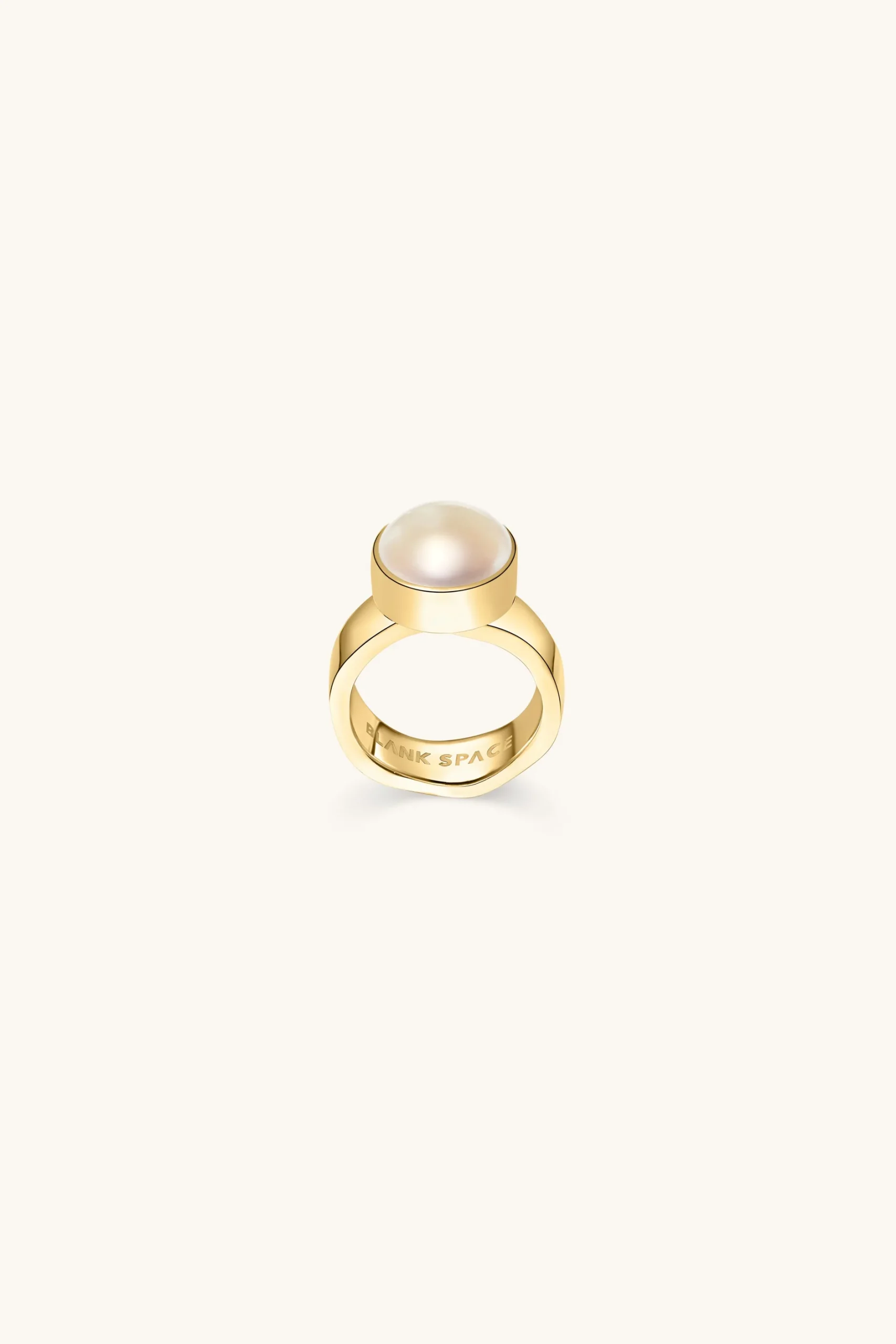 pretty_pearl_ring_kt_gold_0.webp Freshwater Pearls | 18Kt Gold Plated-BLANK SPACE. PRETTY PEARL RING 18KT GOLD