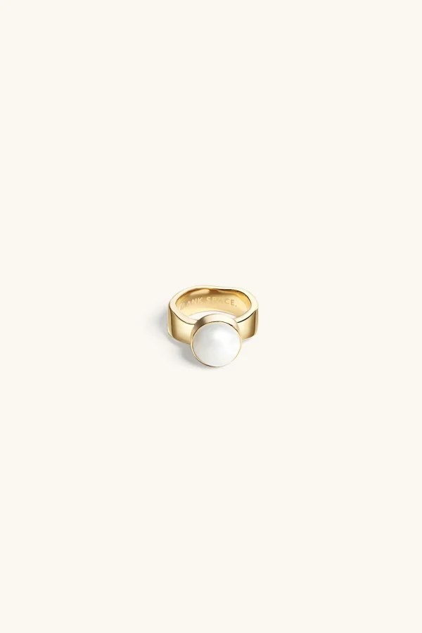 Freshwater Pearls | 18Kt Gold Plated-BLANK SPACE. PRETTY PEARL RING 18KT GOLD