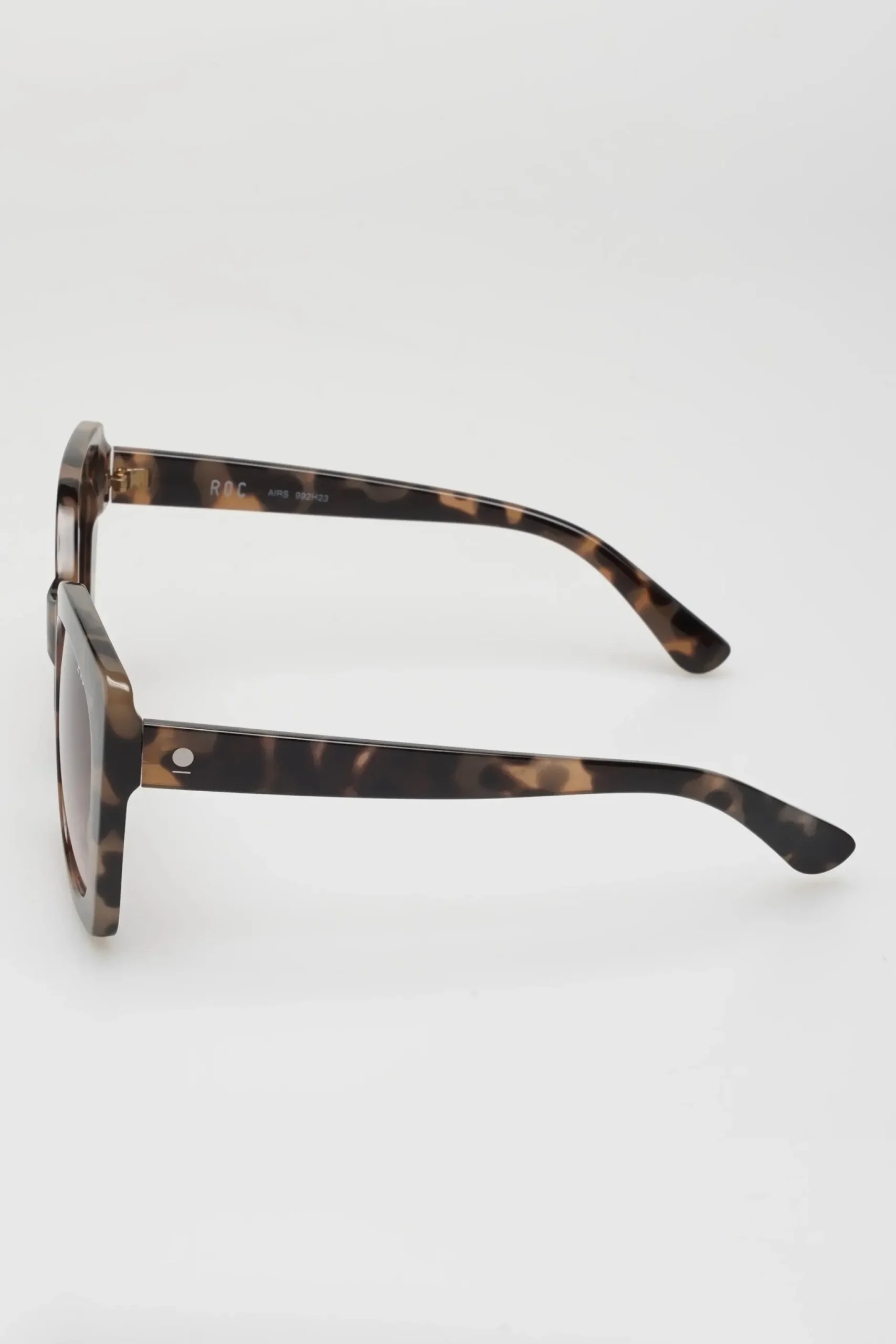 roc_eyewear_airs_sunglass_2-1.webp Sunglasses-ROC EYEWEAR AIRS SUNGLASSES - TORTOISESHELL GRADIENT BROWN PINK