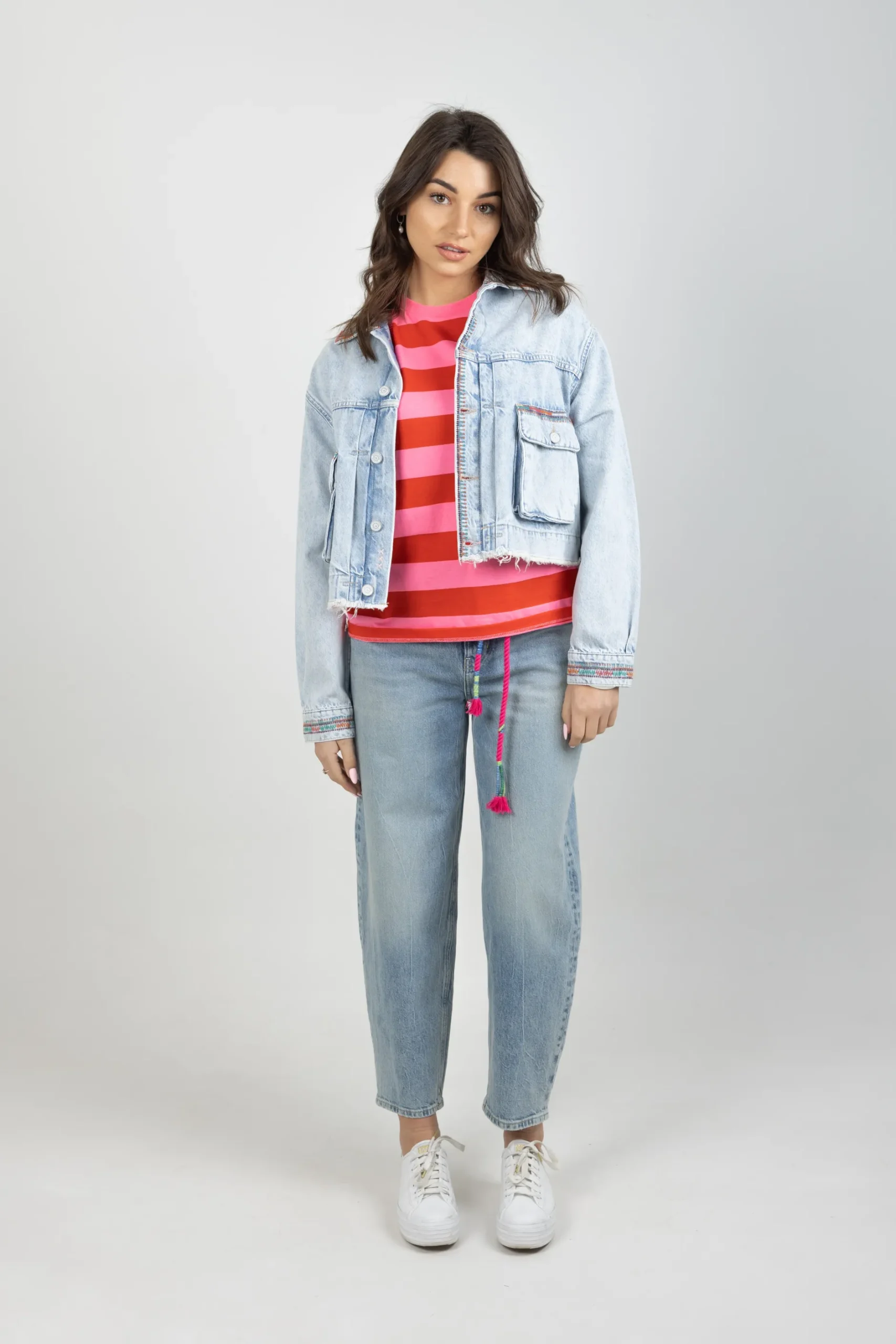 scotch__soda_cropped_deni_5.webp Coats & Jackets-SCOTCH & SODA CROPPED DENIM JACKET SEA STAR